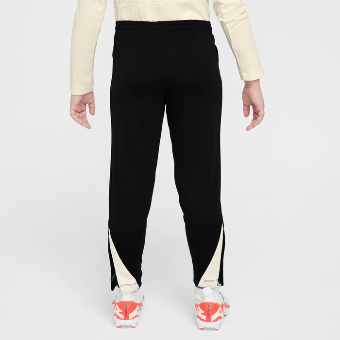 Liverpool F.C. Academy Pro Special Edition image number 1 Liverpool F.C. Academy Pro Special Edition image number 1