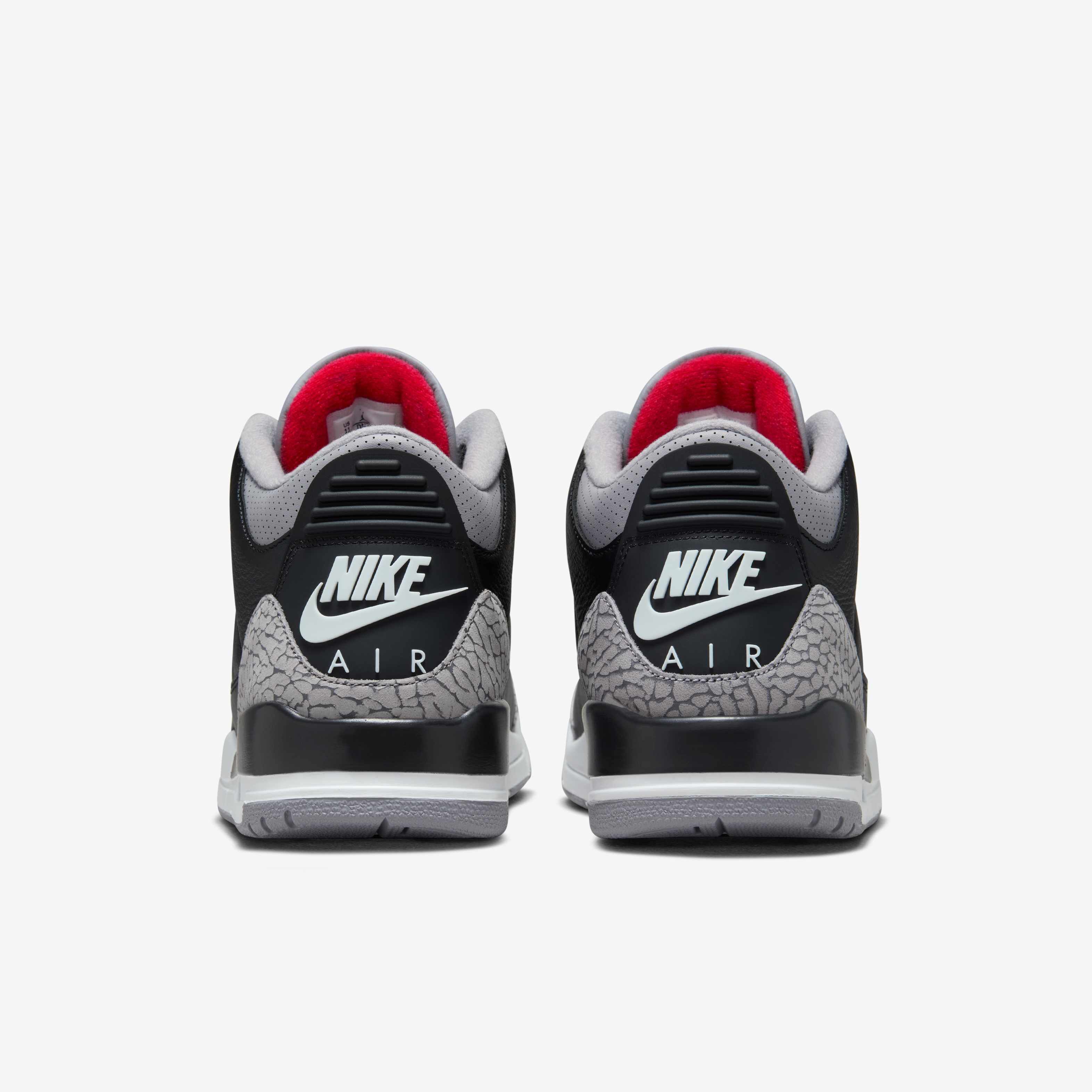Air Jordan 3 Retro image number 5