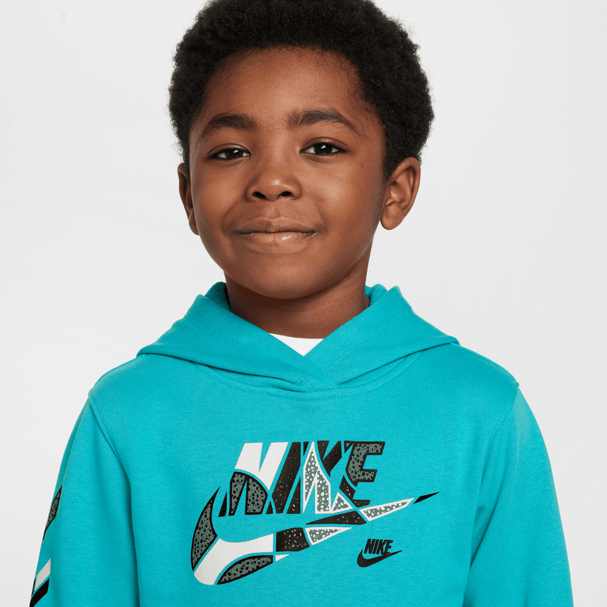 نايكي سبورتوير 'اوتسايد ذا لاينز' image number 2