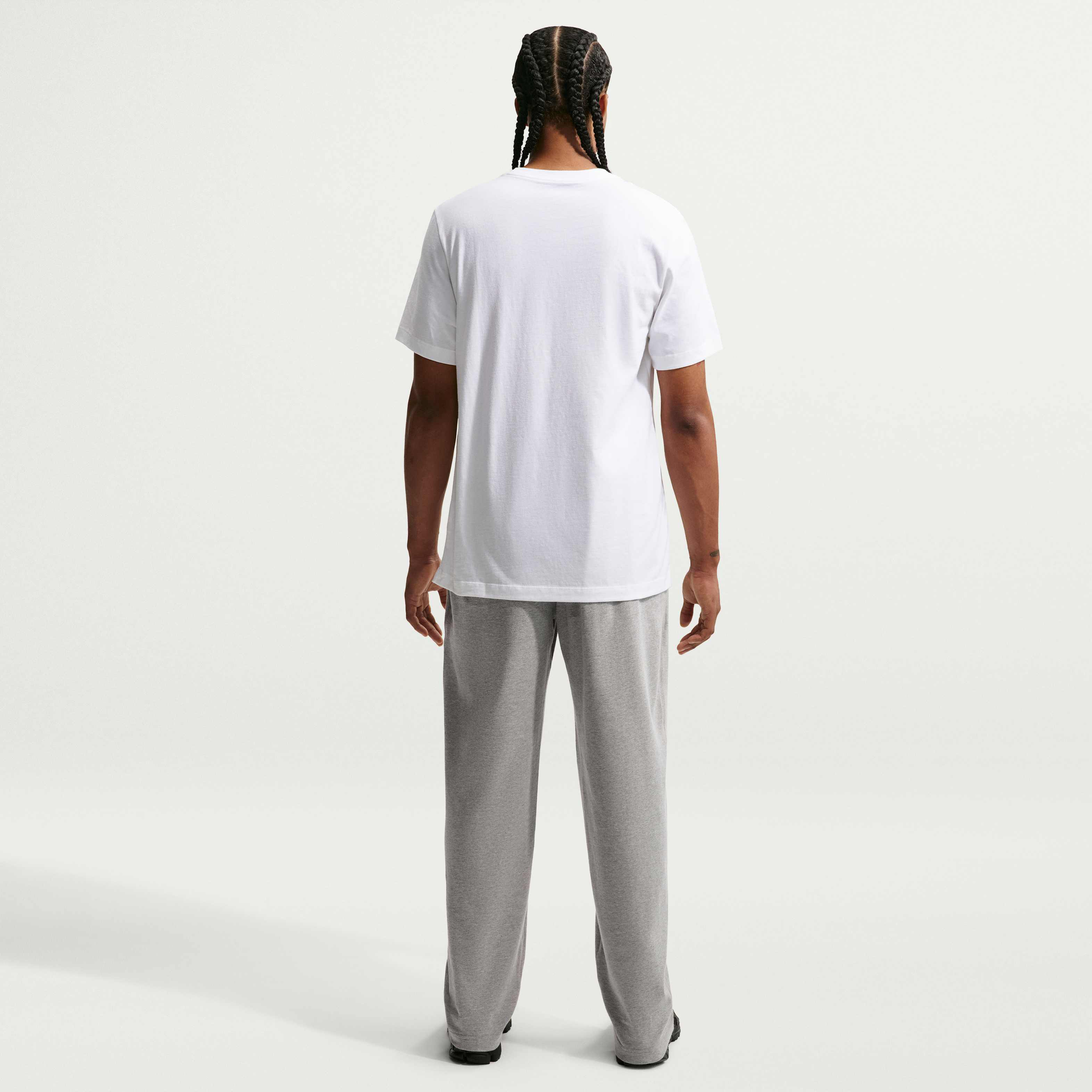 Nike Sportswear Club image number 4