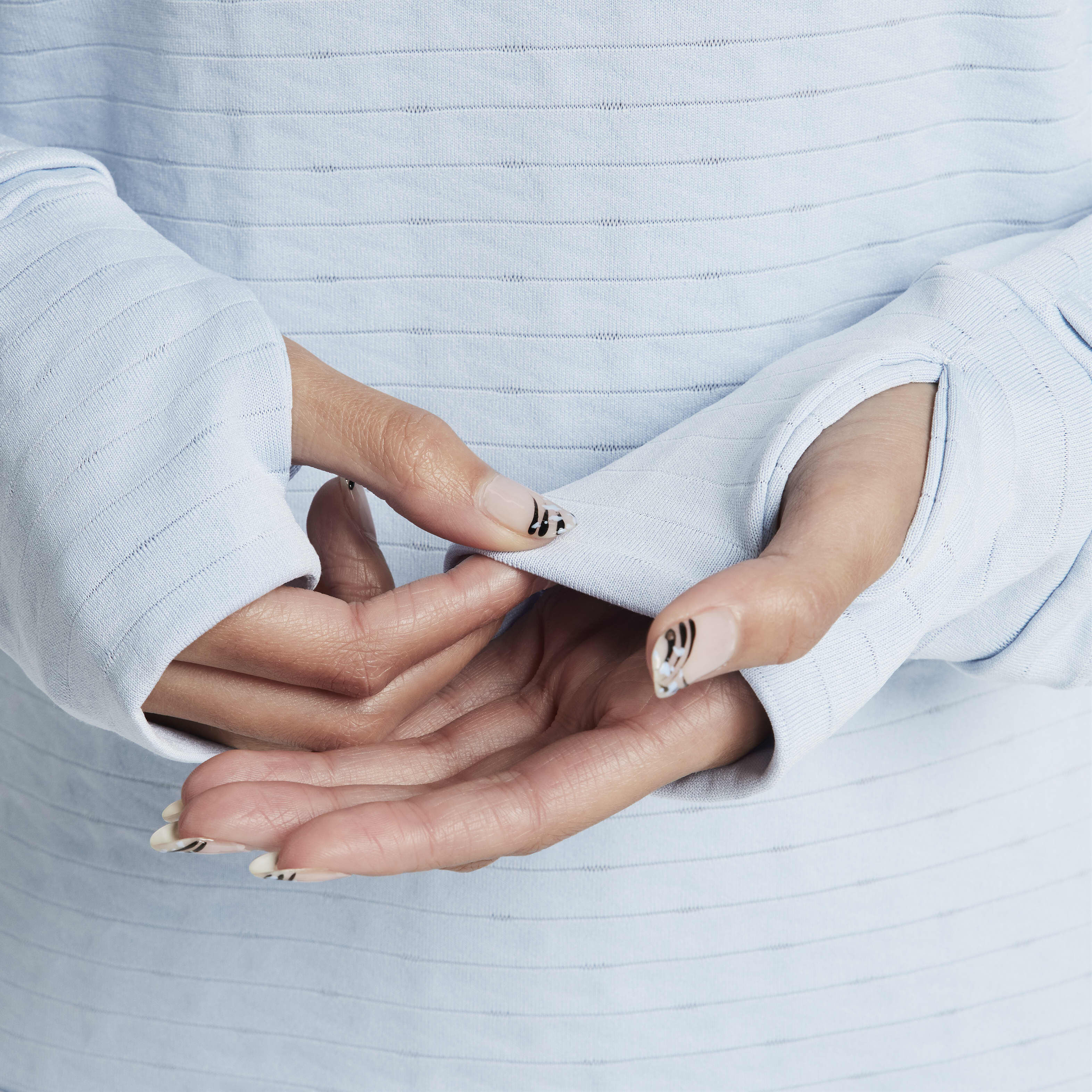 Nike Therma-FIT Swift image number 3