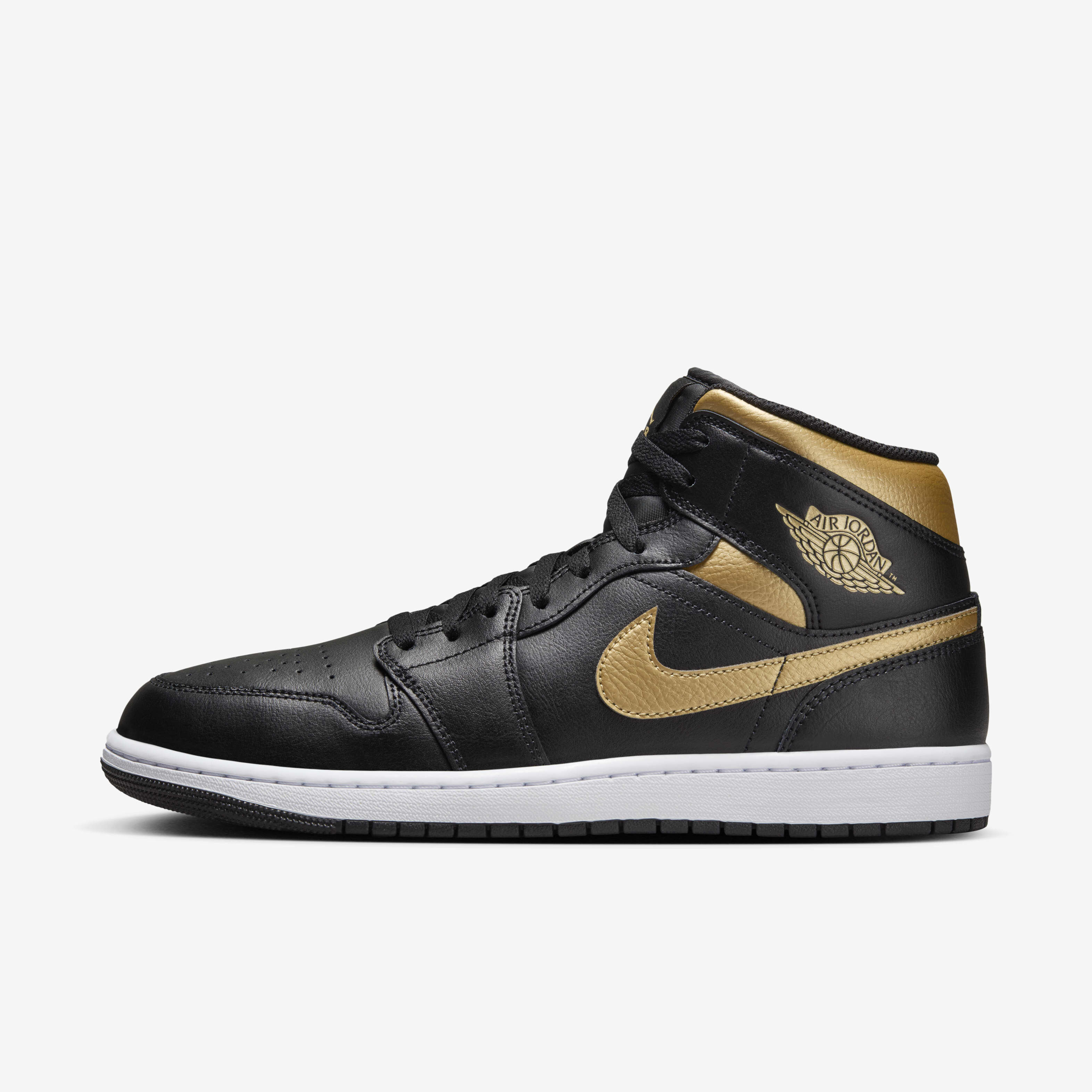 Jordan q mid shop