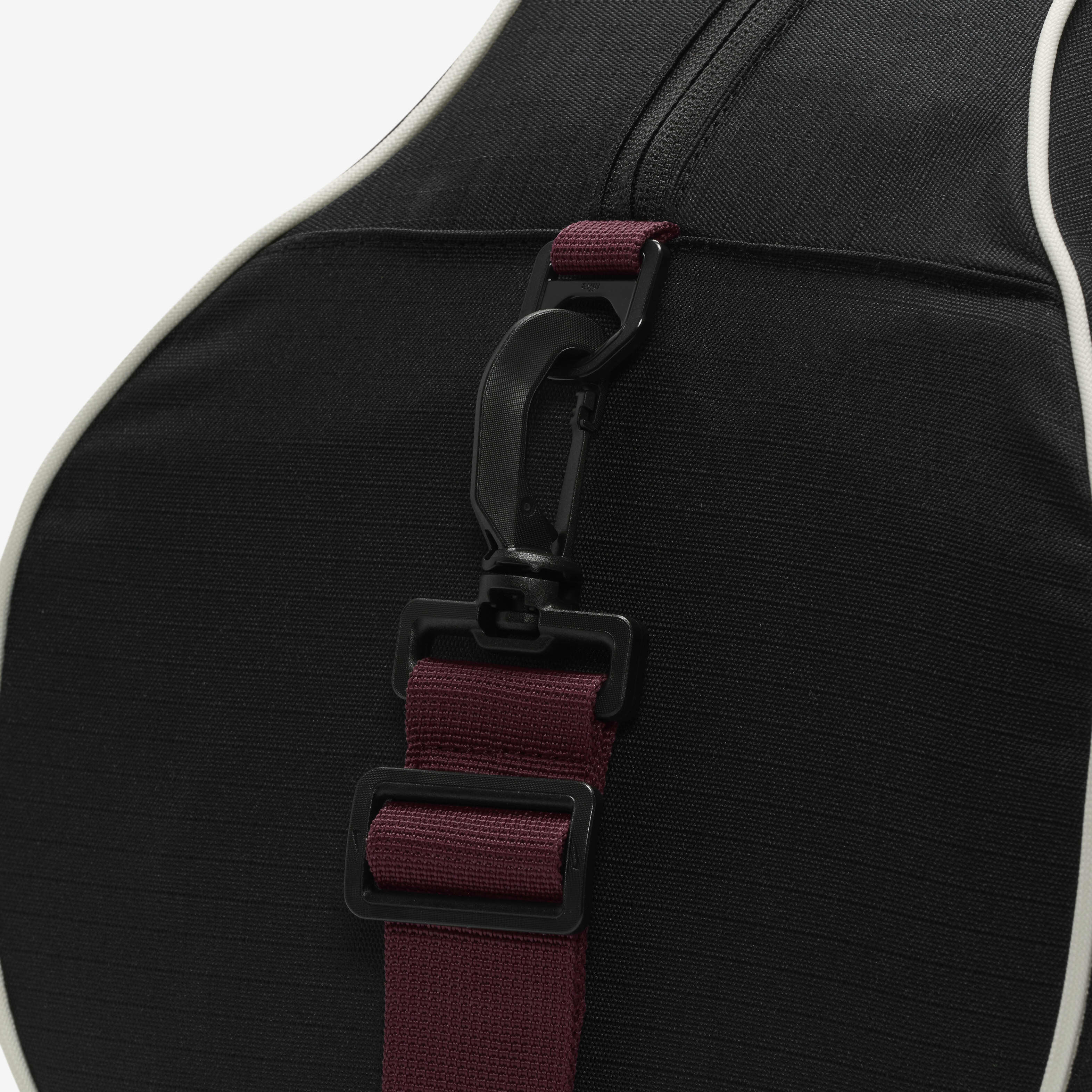 Nike Gym Club image number 7