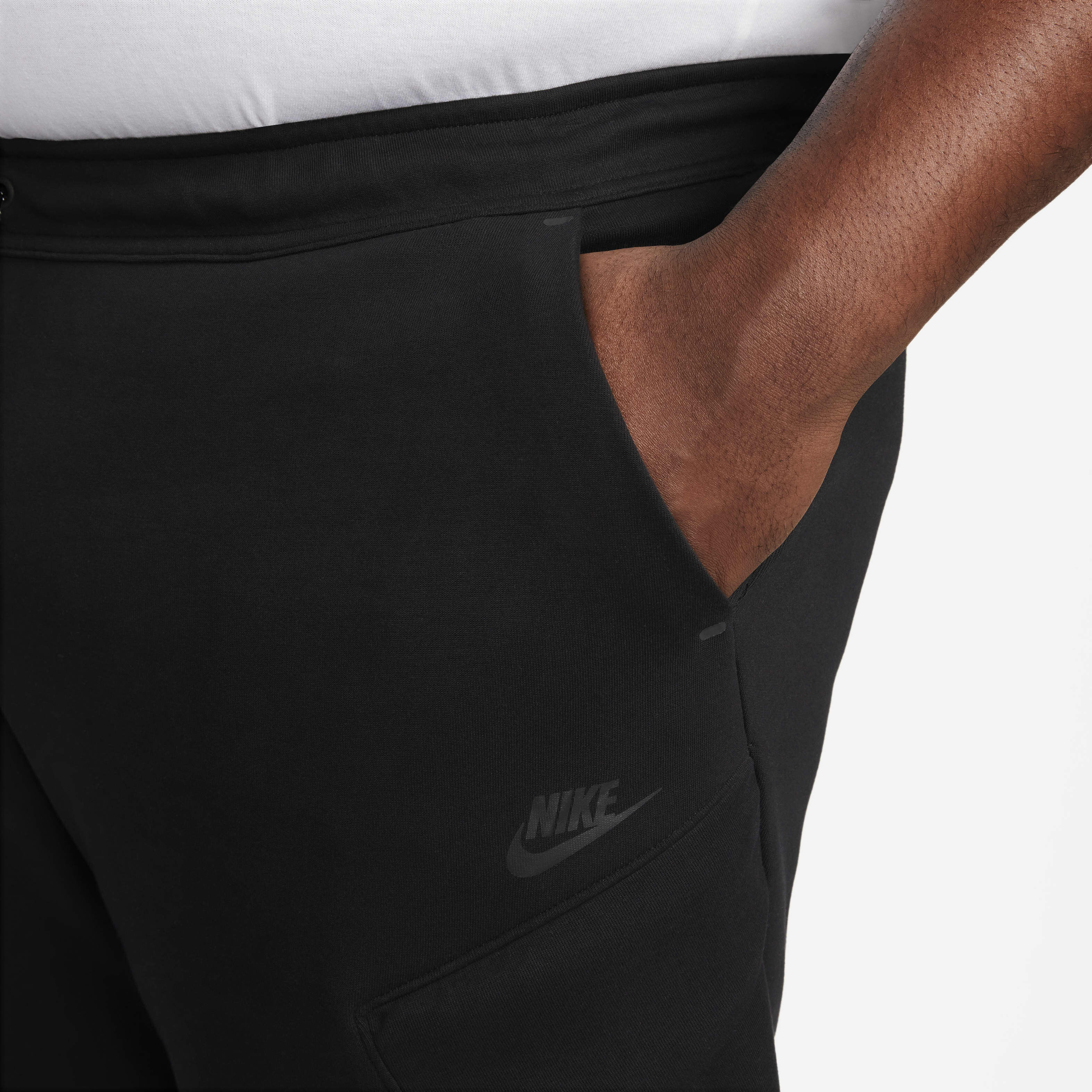 Nike Sportswear Tech Fleece image number 7