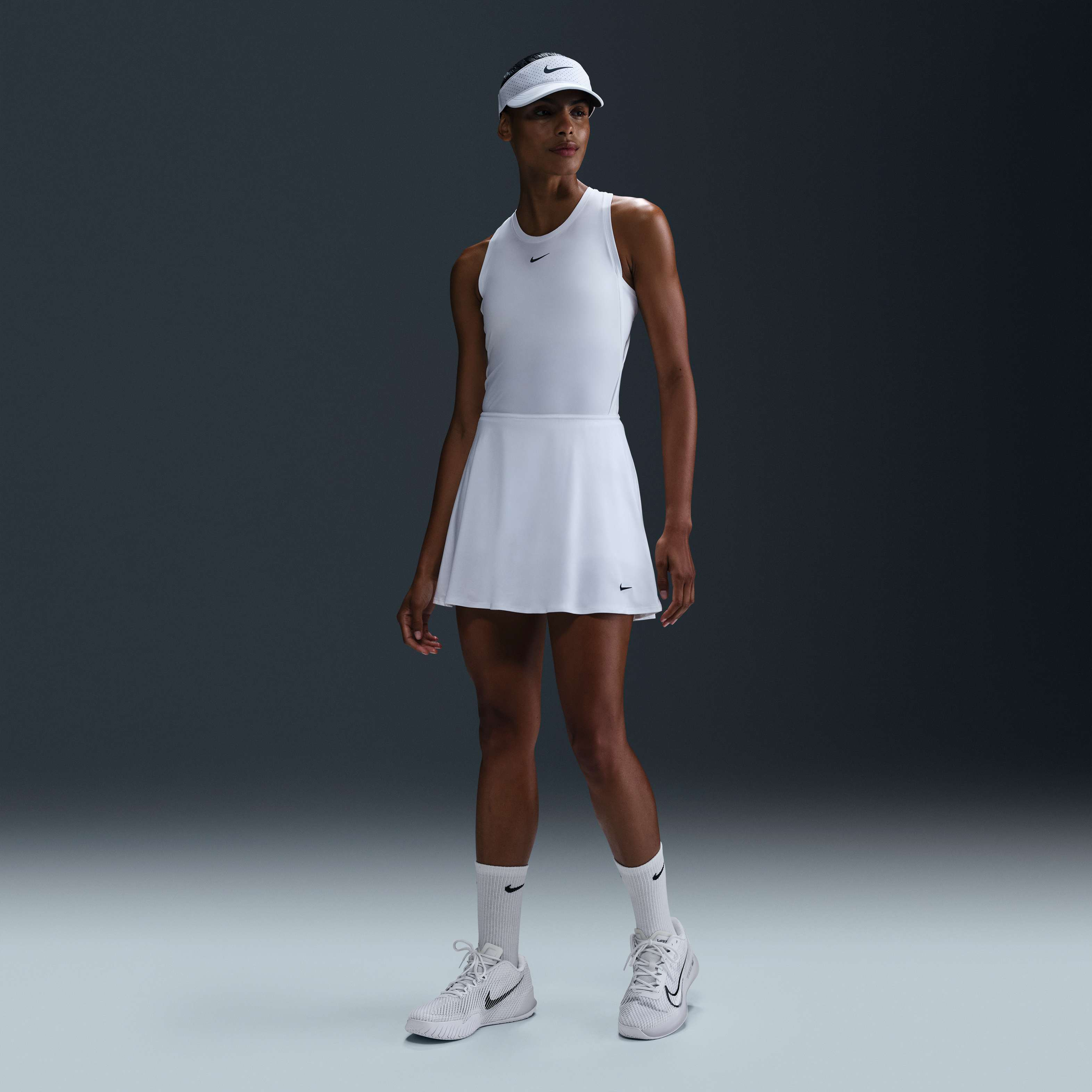 Nike Victory image number 0