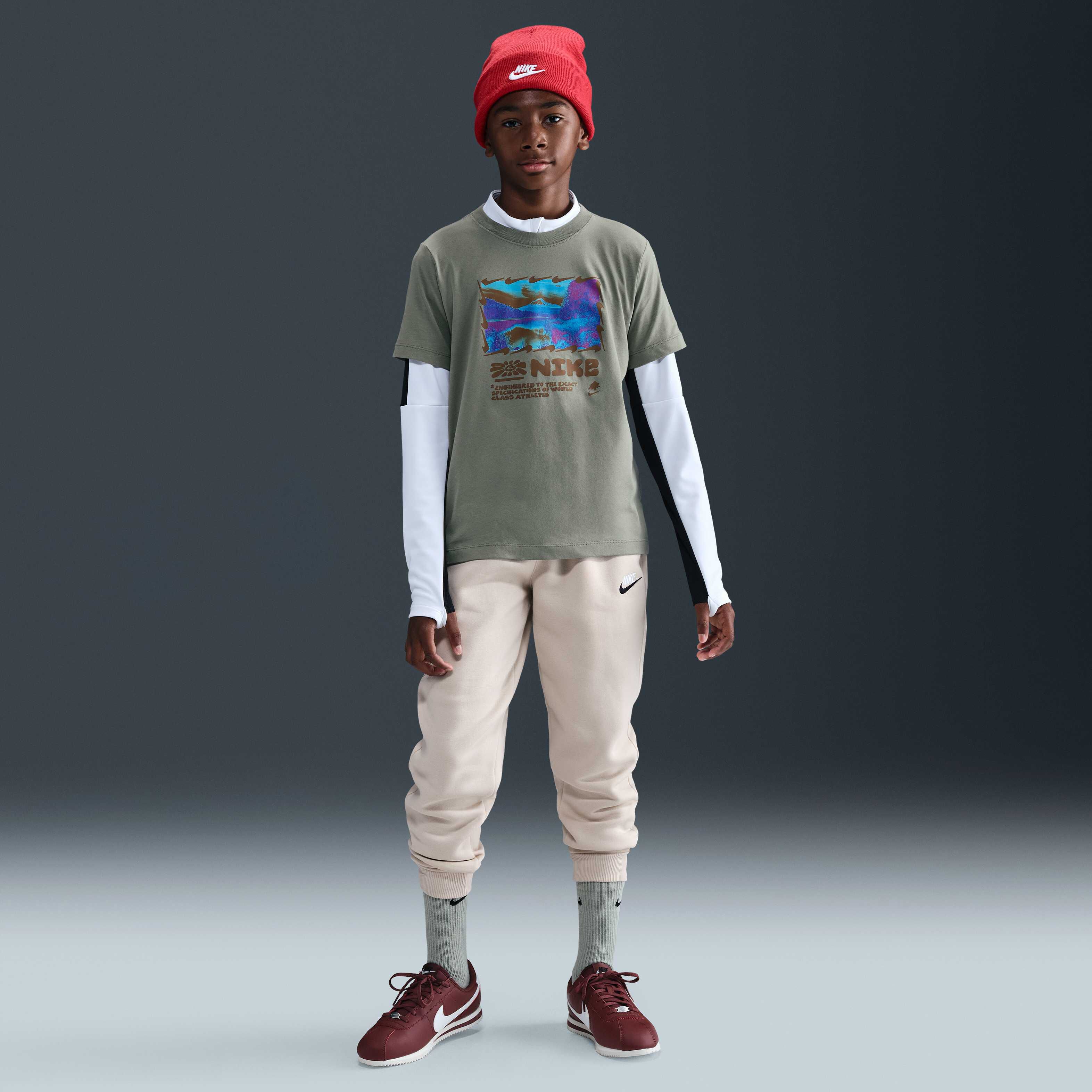 نايكي سبورتسوير image number 3