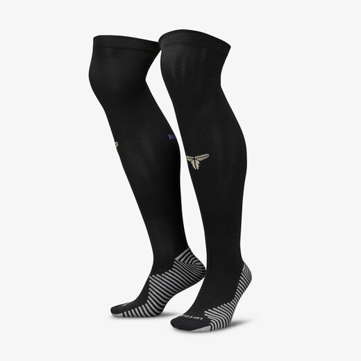 FC Barcelona Strike Away