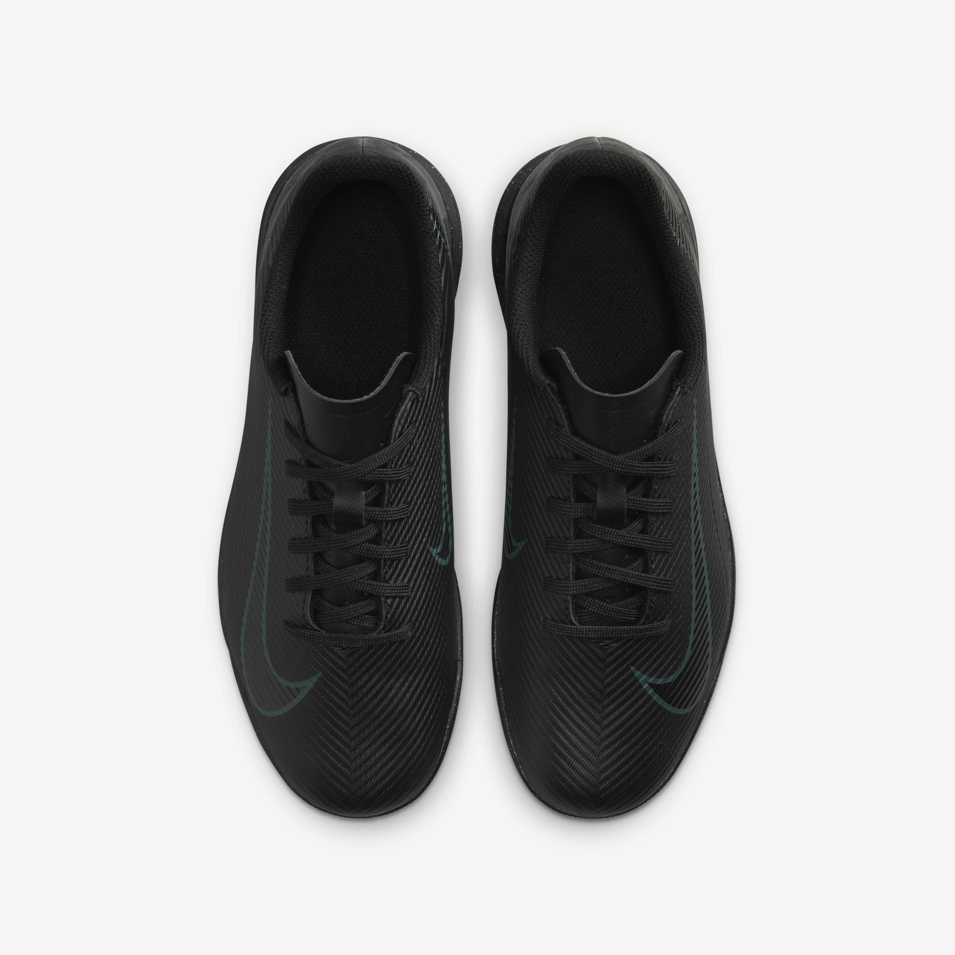 Nike Jr. Mercurial Vapor 16 Club image number 3