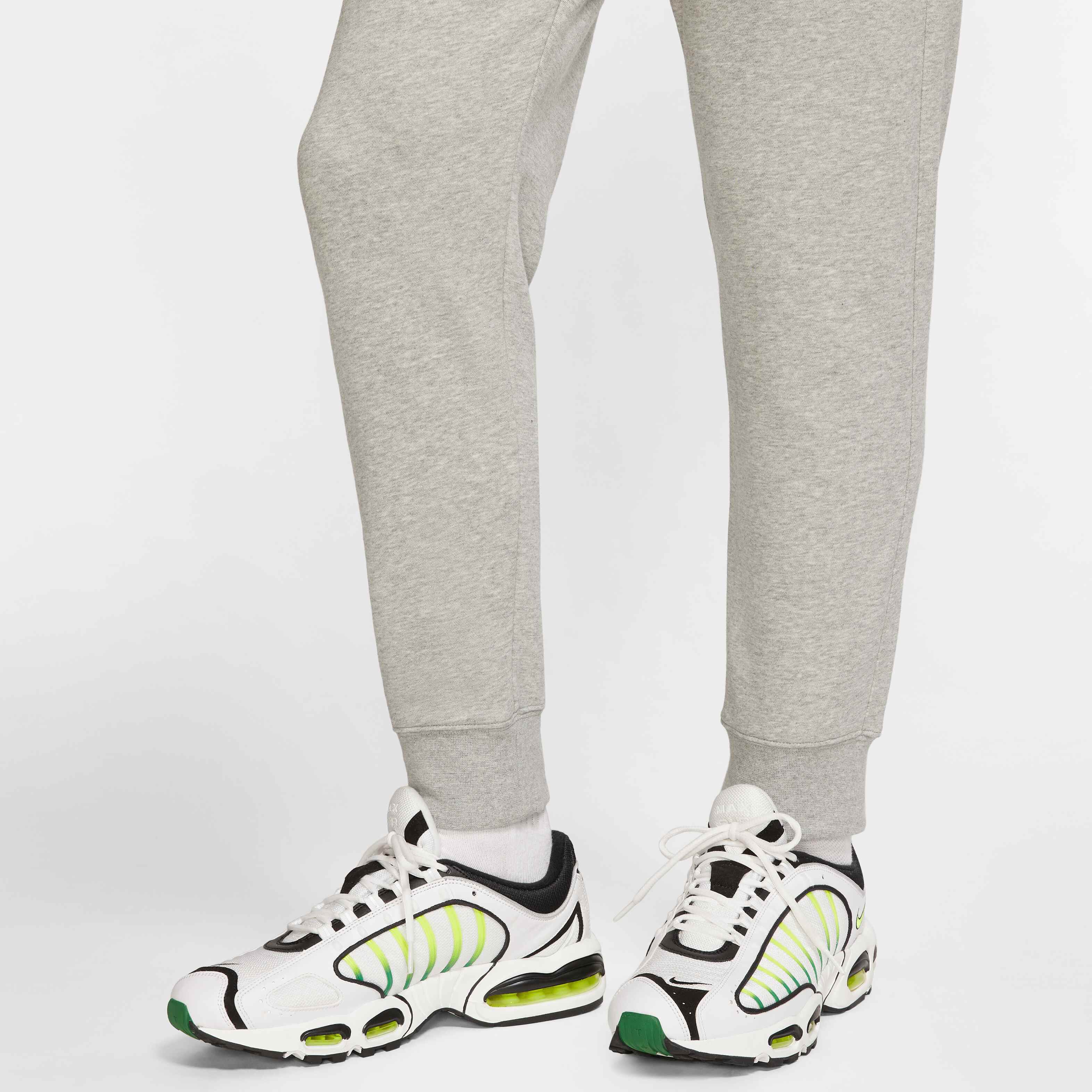 Nike Sportswear Club image number 5