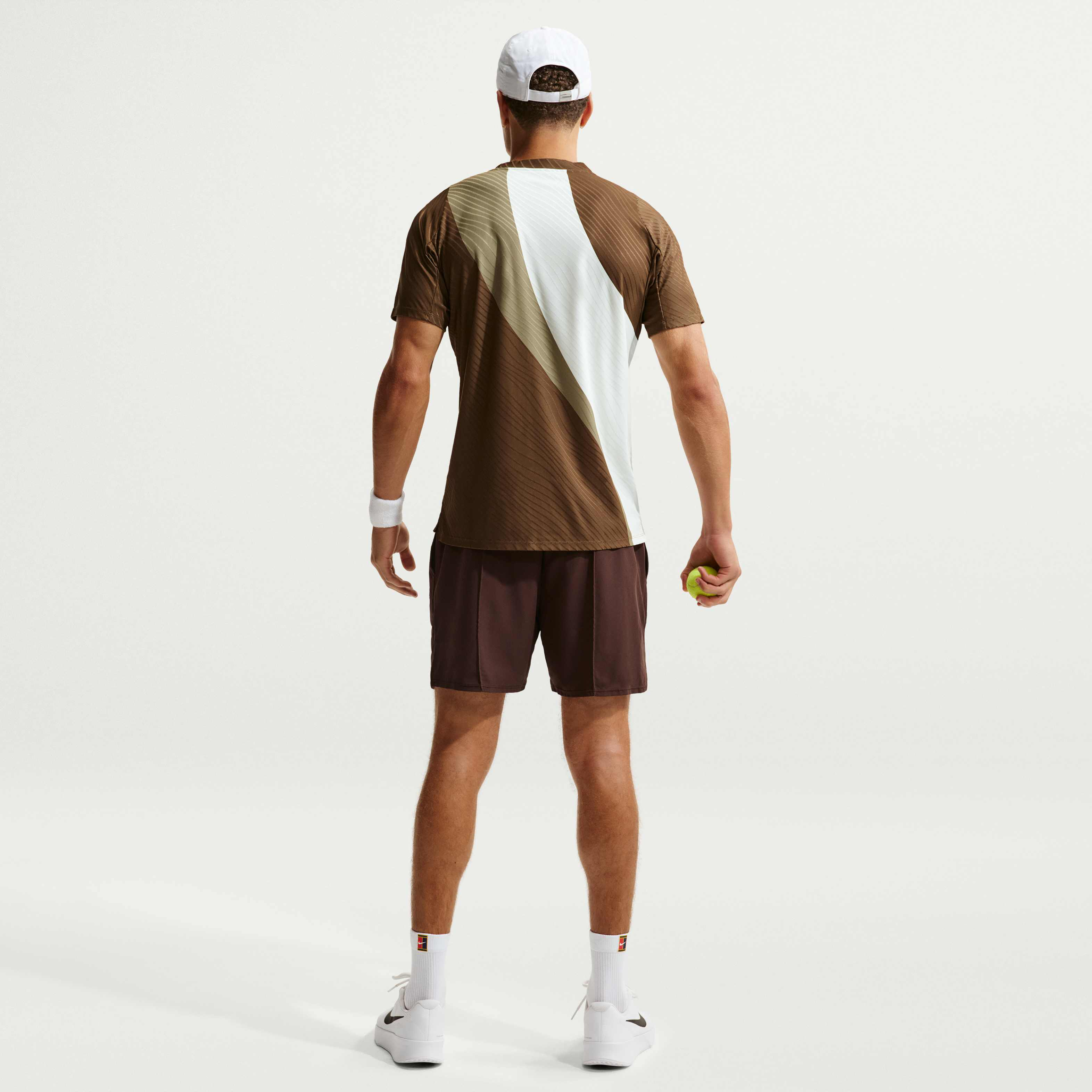 NikeCourt Slam image number 4