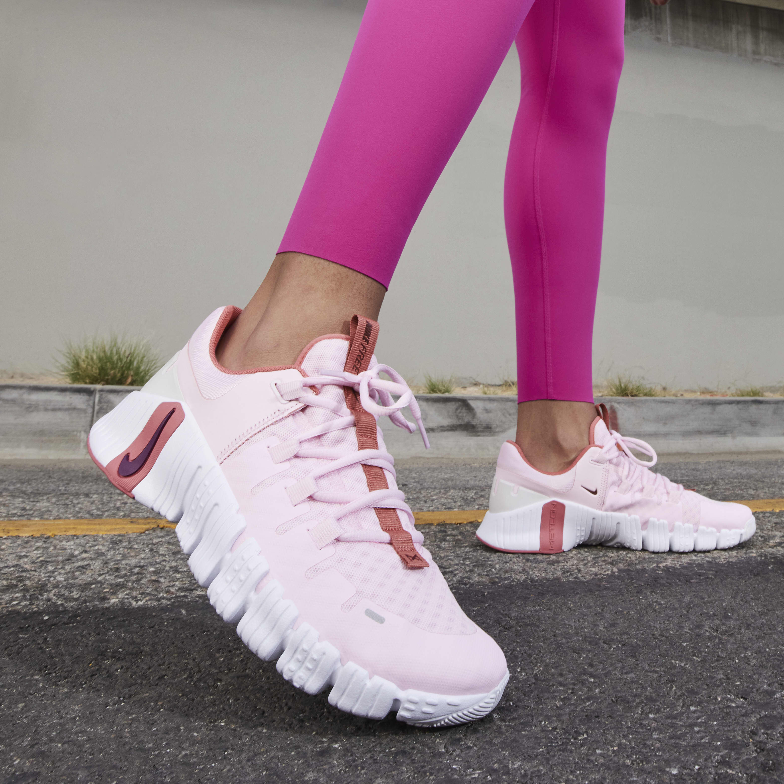 Buy Nike Free Metcon 5 Women s Workout Shoes Nike Kuwait Official
