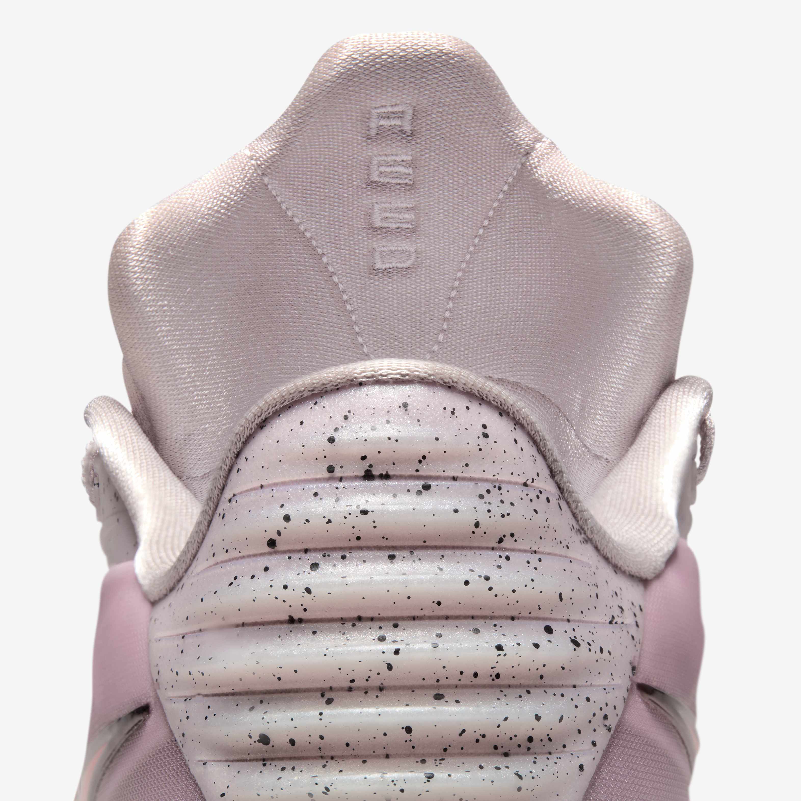 Nike G.T. Cut 3 Turbo image number 8