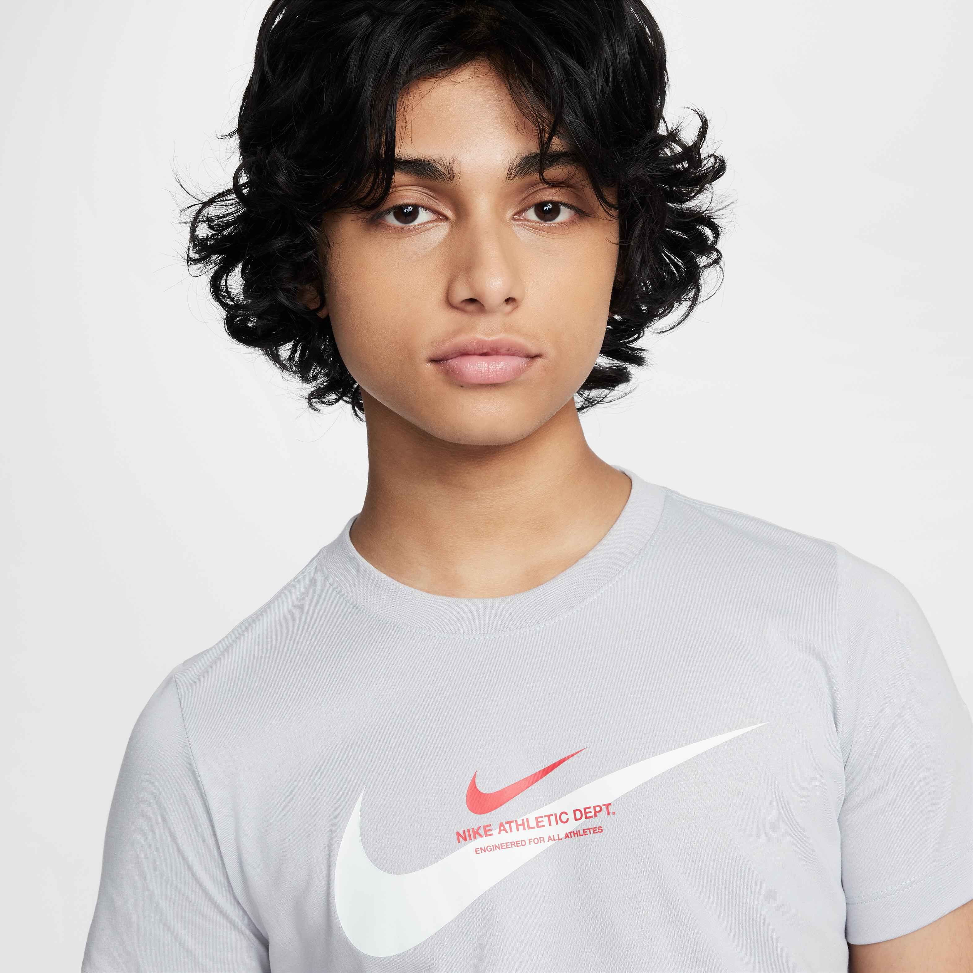 Nike Sportswear image number 2