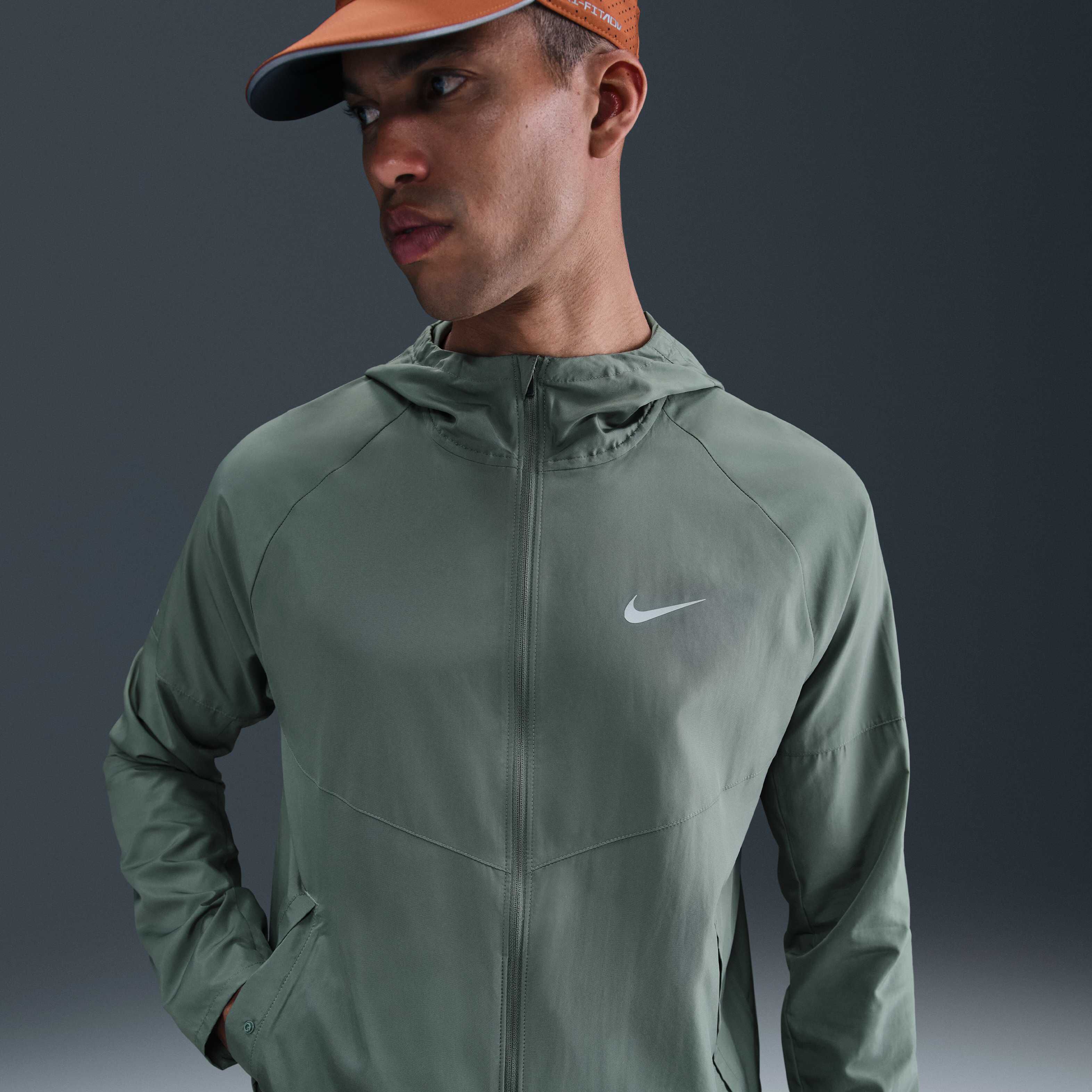 Nike Miler image number 0