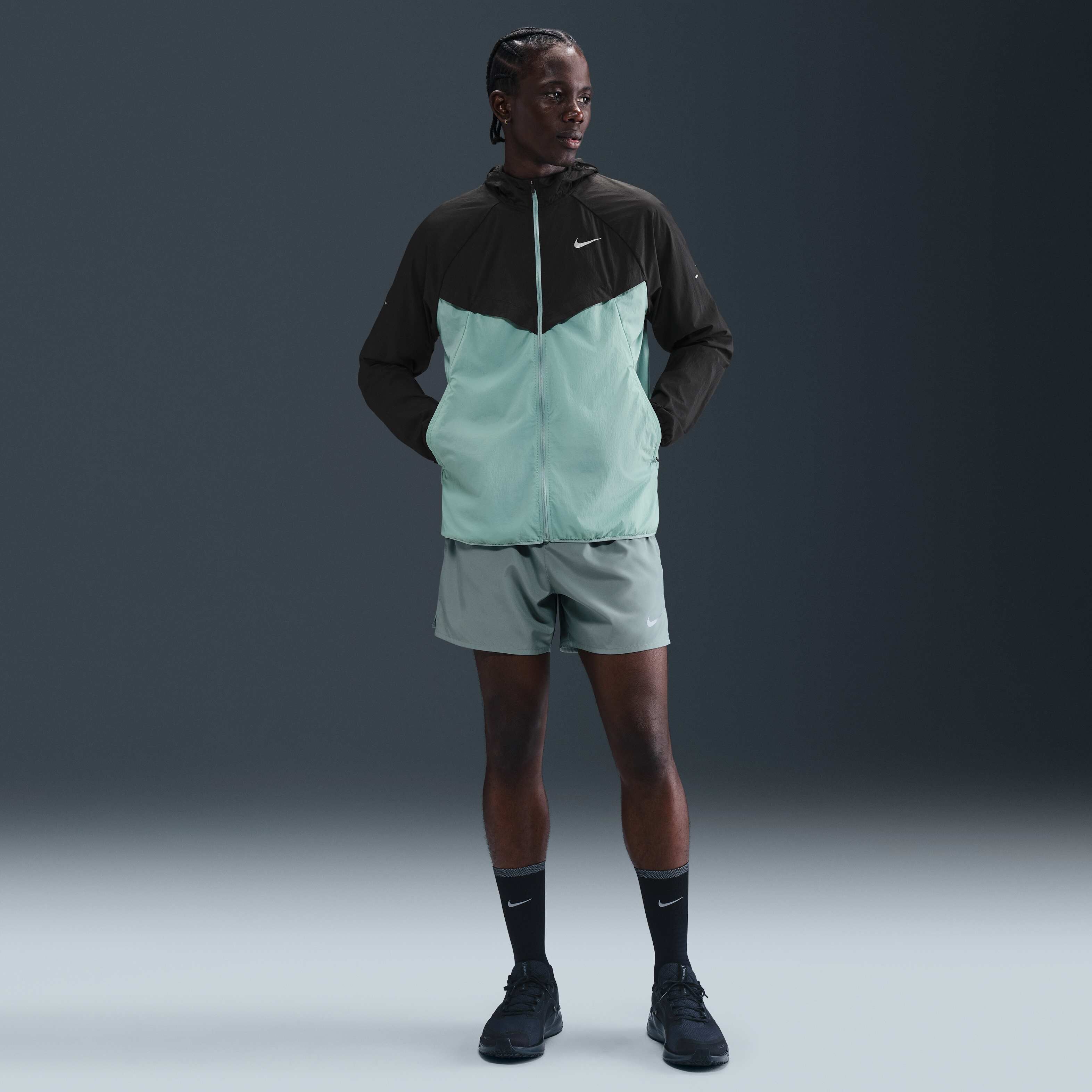 Nike Stride image number 3