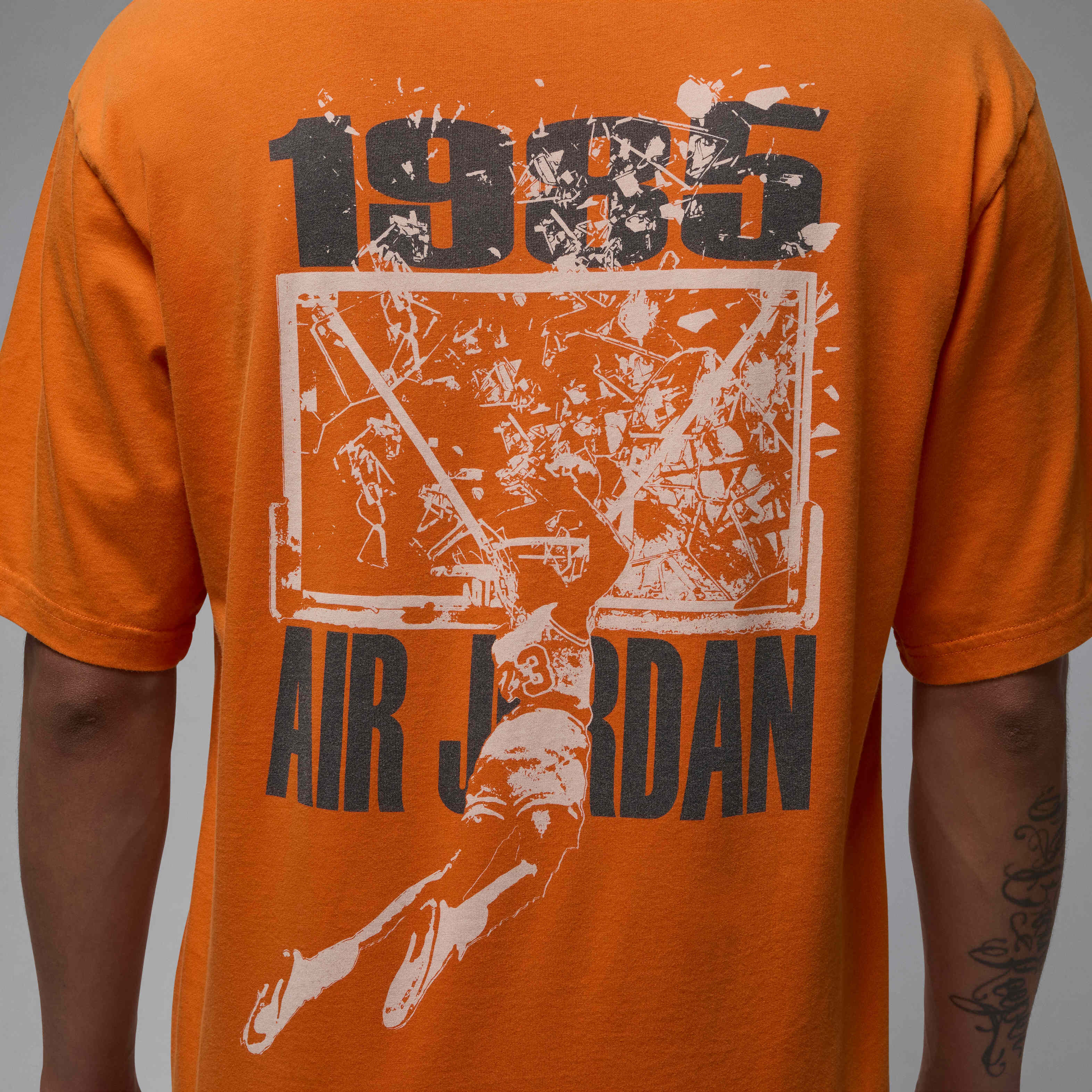 Tシャツ・カットソー NIKE JORDAN BROOKLYN MEN'S OVERSIZED GRAPHIC T-SHIRT Jordan Brooklyn Men's Oversized Graphic T-Shirt. Nike JP