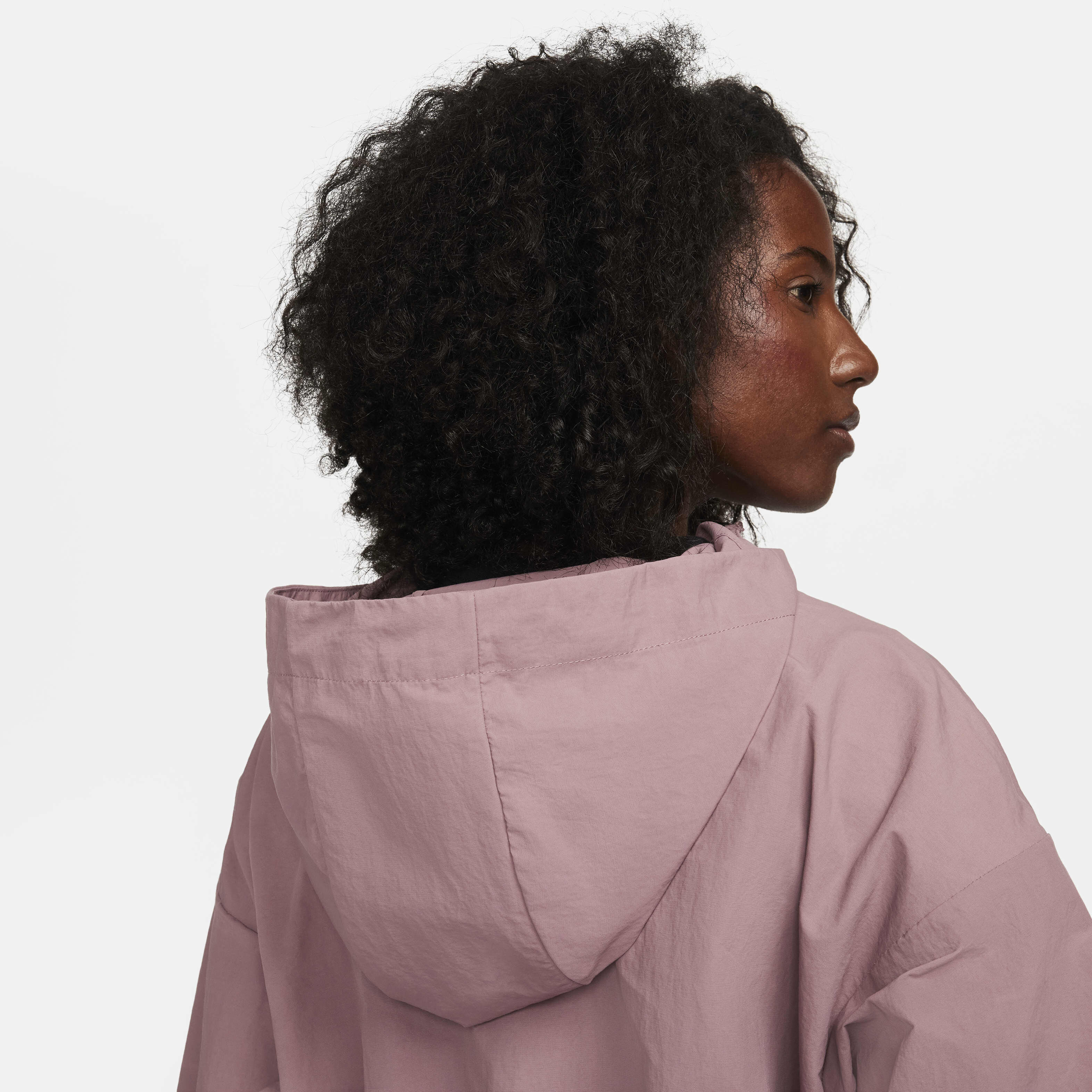 Buy Nike Sportswear Everything Wovens Women's Oversized Hooded Jacket -  Smokey Mauve/Black | Nike Kuwait Official