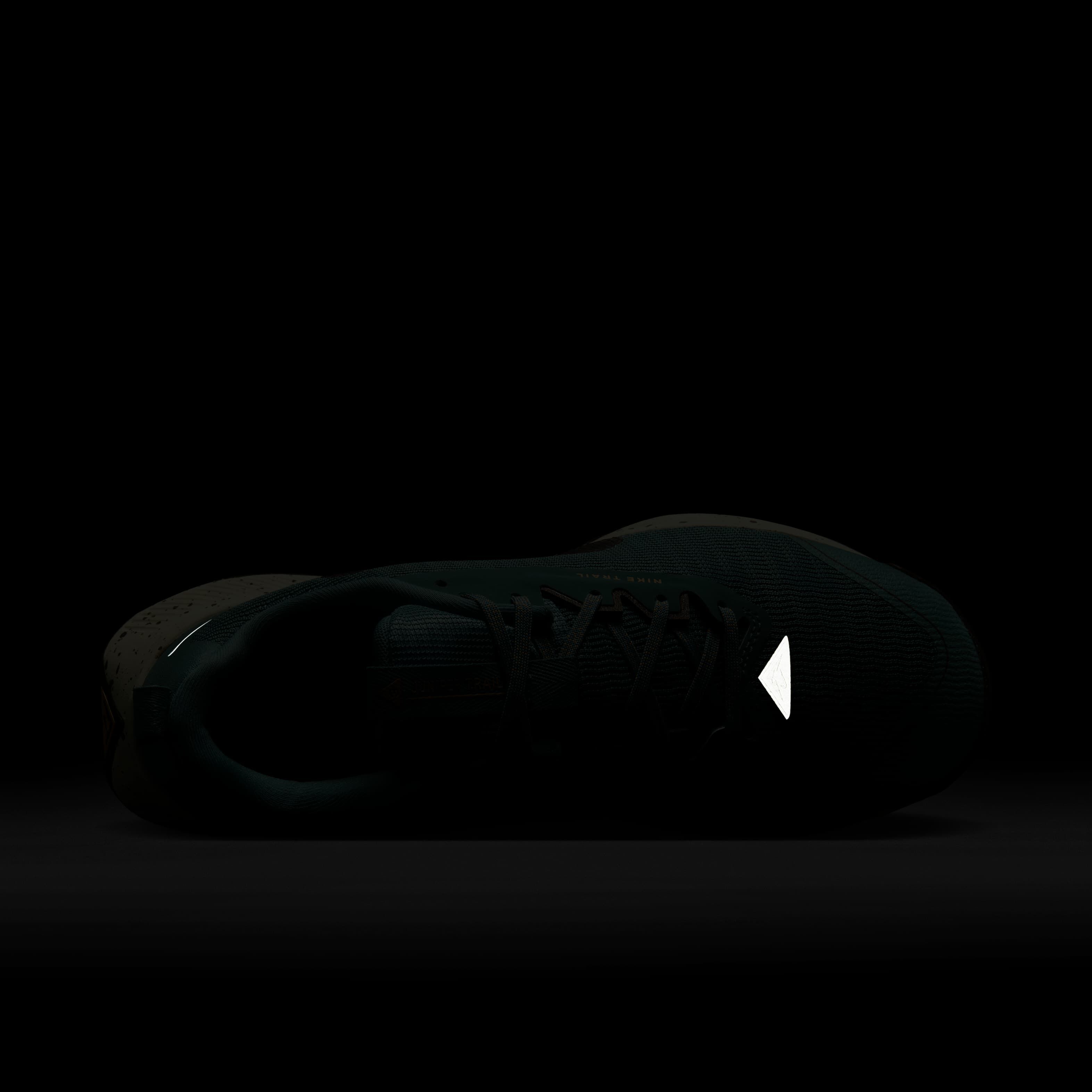 نايكي جونيبر تريل 3 image number 8