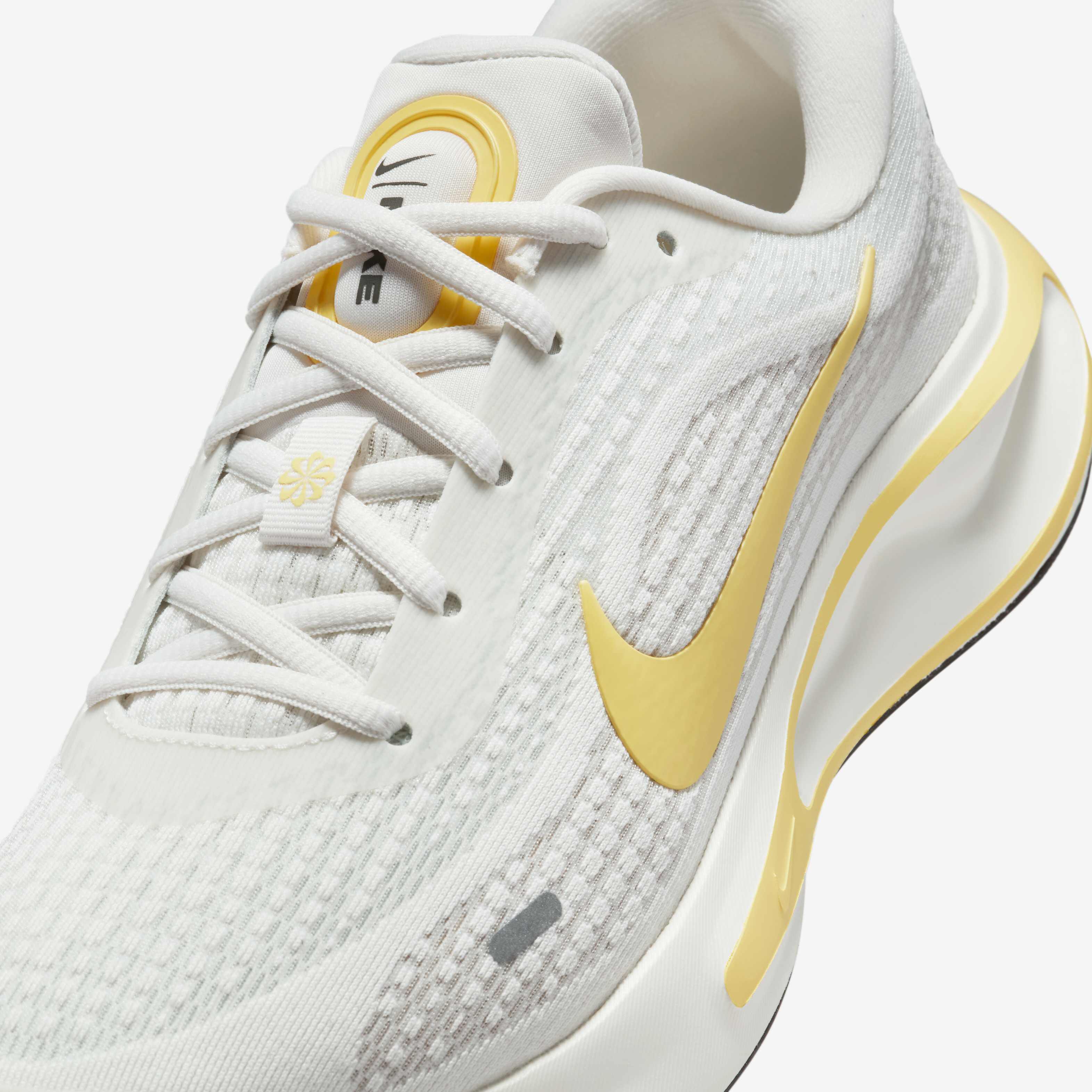 نايكي جيرني رن image number 6