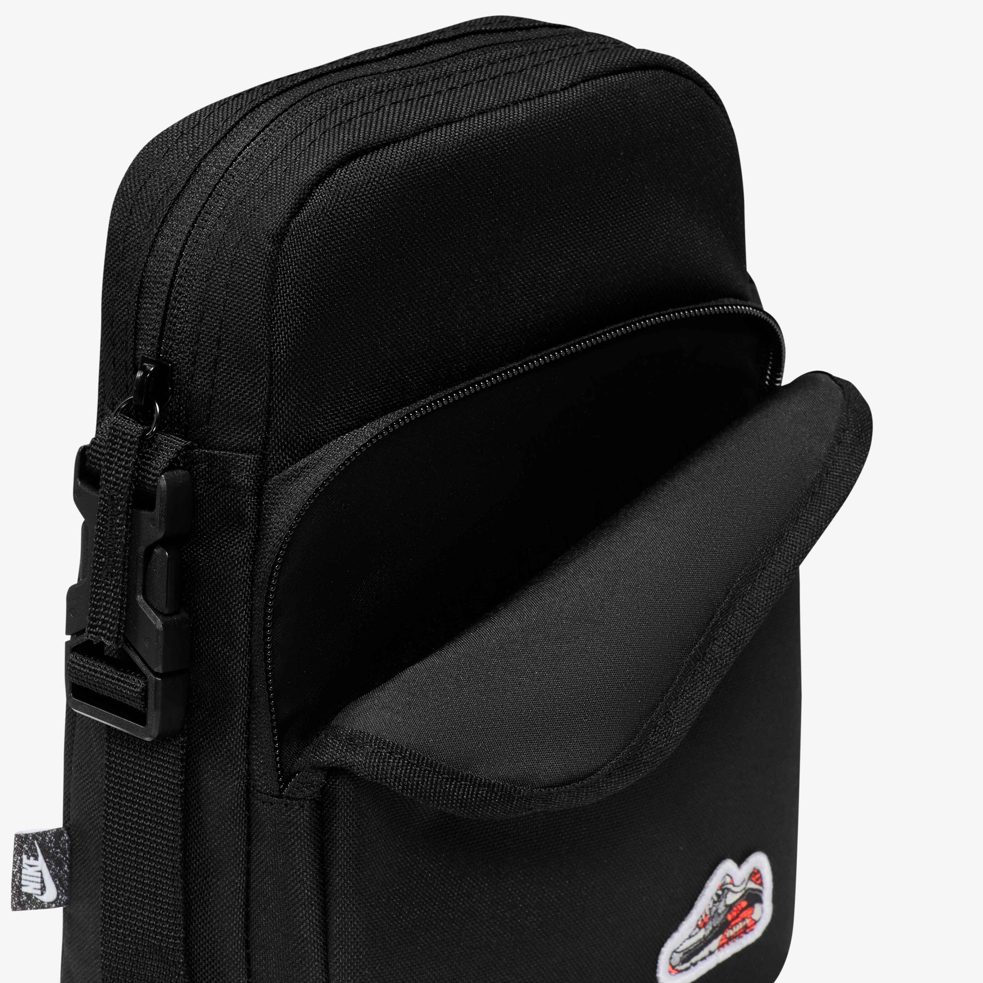 Nike Air Max 90 Heritage image number 4