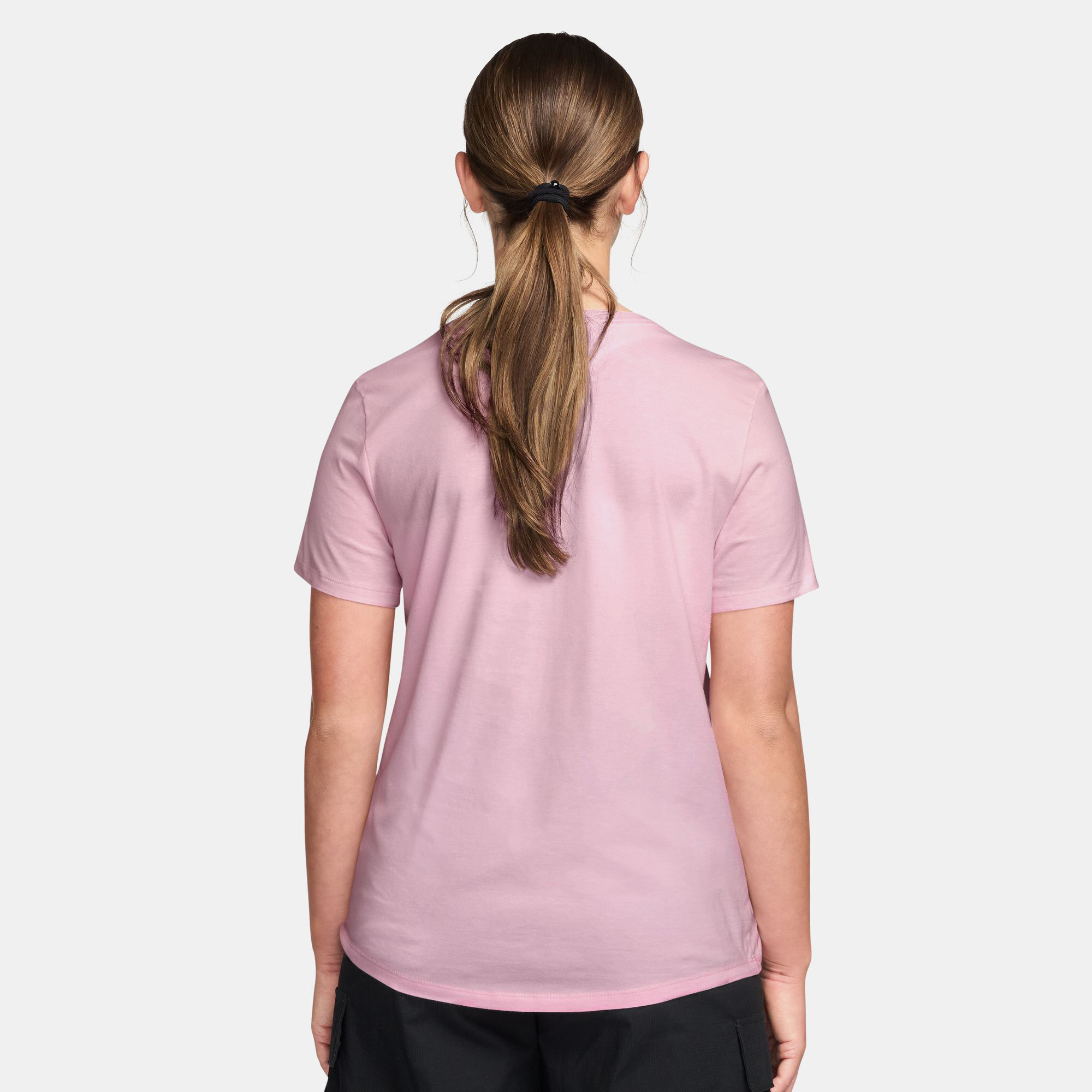 Nike Sportswear Essentials image number 1