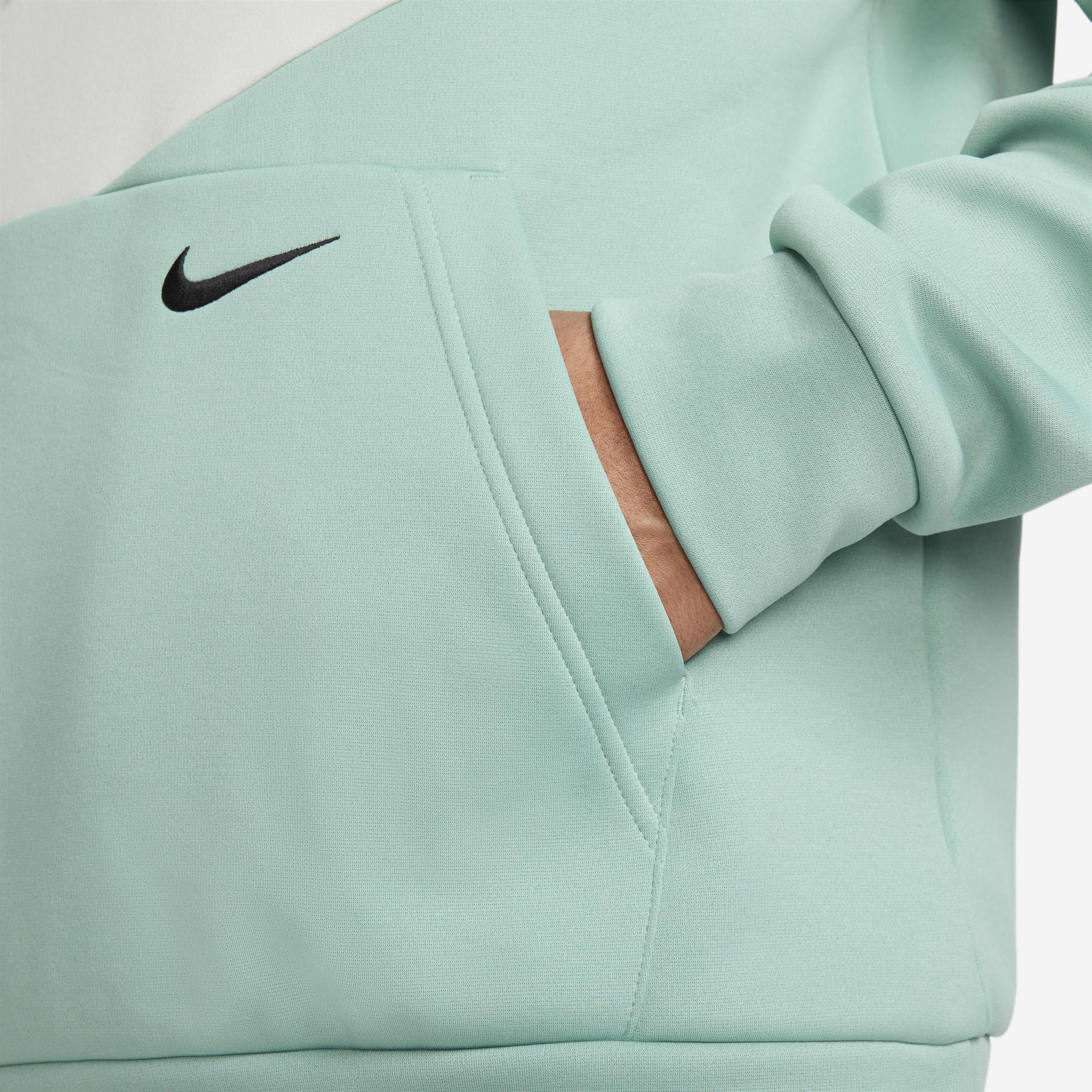 Nike Therma-FIT image number 4