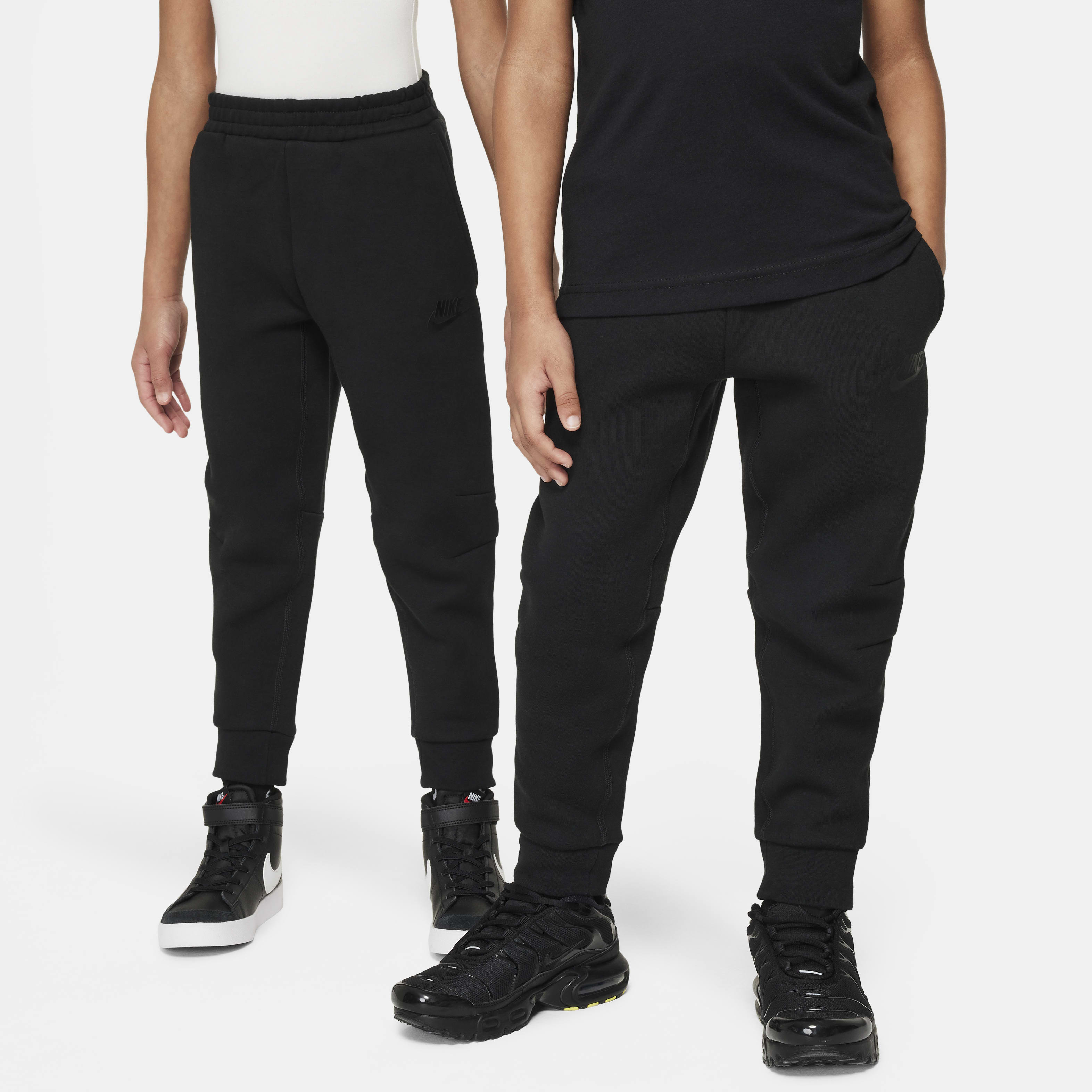 Nike Sportswear Tech Fleece Full-Zip Set image number 6