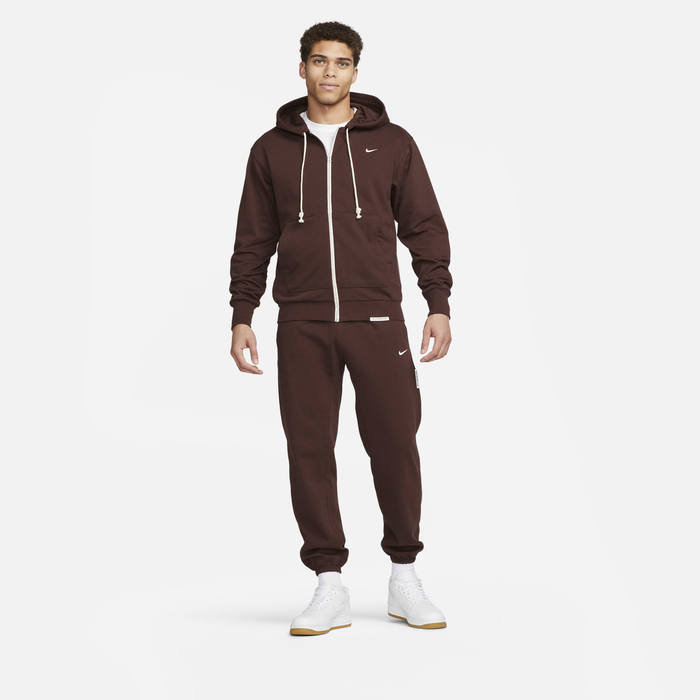 Nike Standard Issue image number 6 Nike Standard Issue image number 6