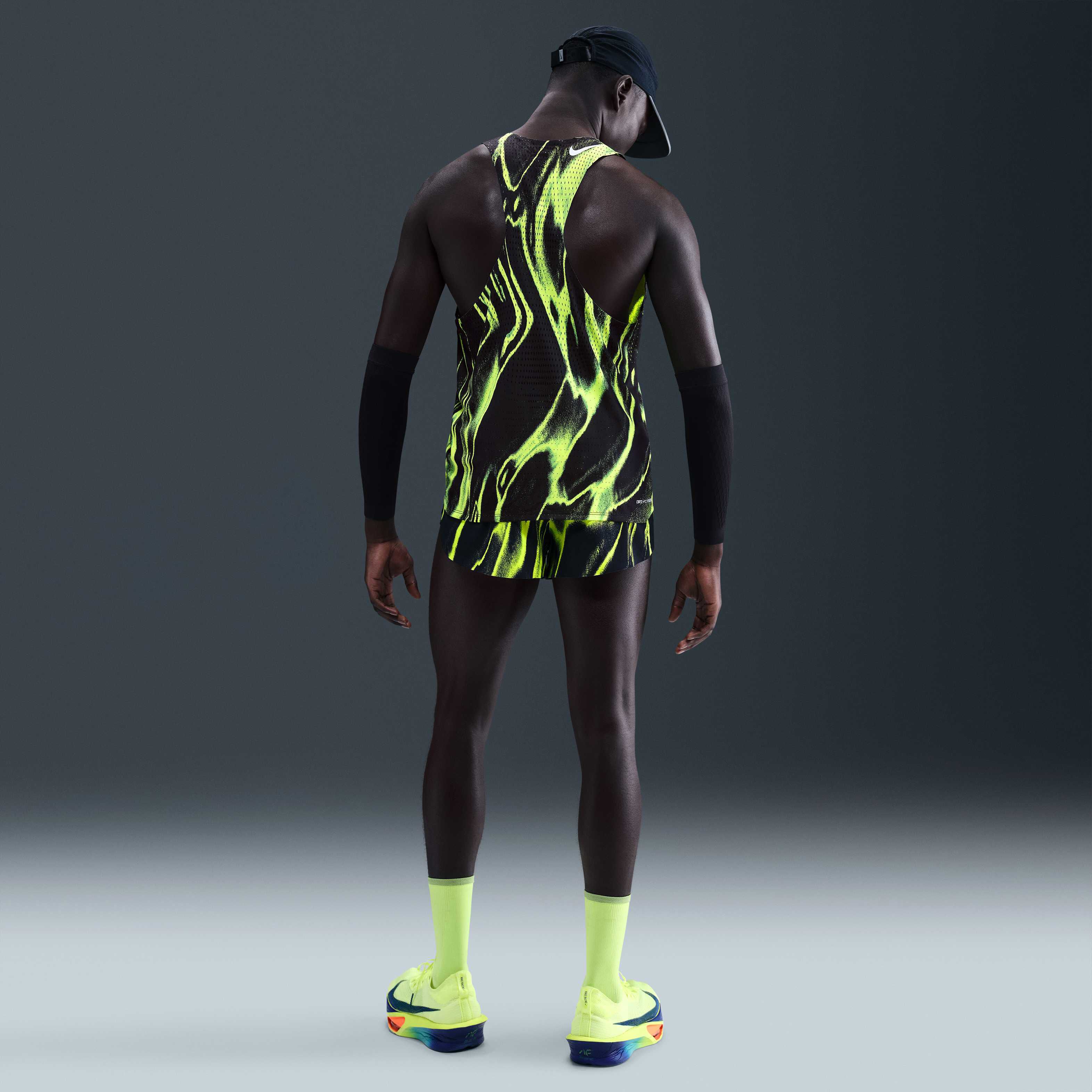 Nike AeroSwift image number 4