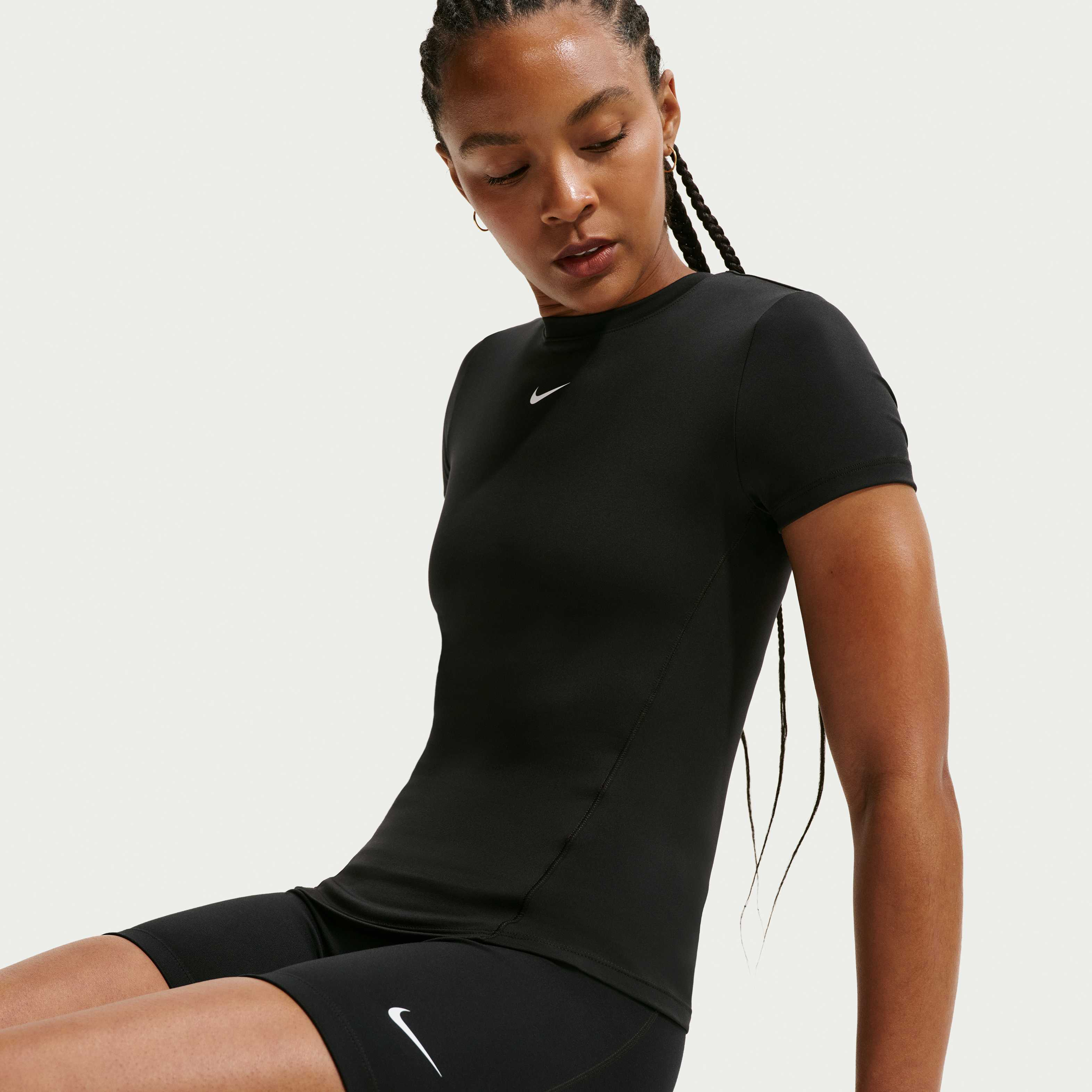 Nike One Fitted image number 2