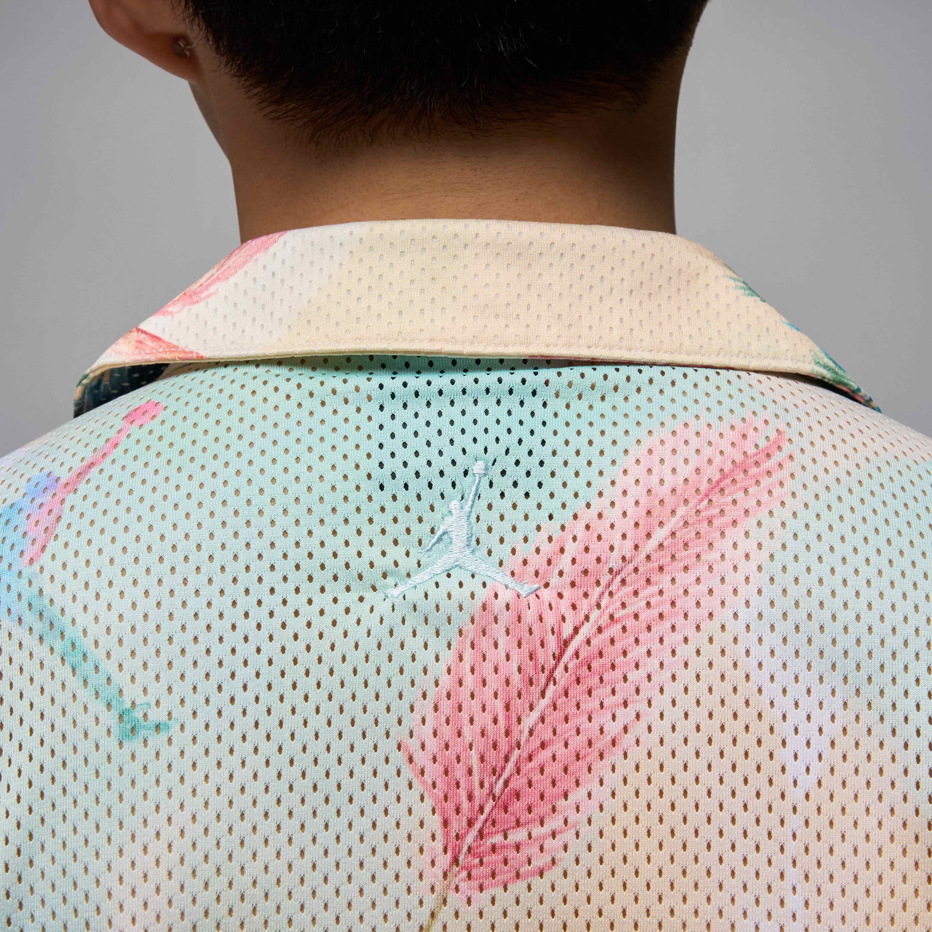 Jordan Essentials image number 3