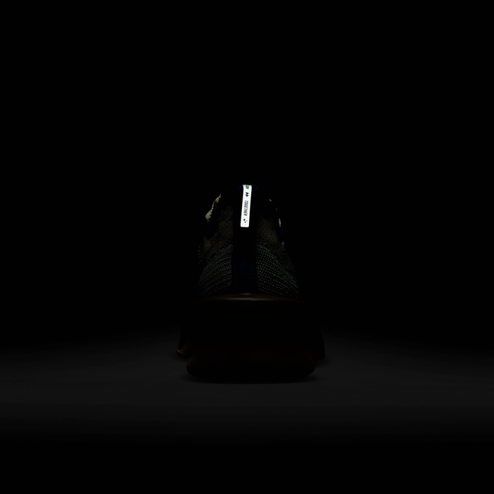 نايكي الفافلاي 3 بريميوم image number 8 نايكي الفافلاي 3 بريميوم image number 8