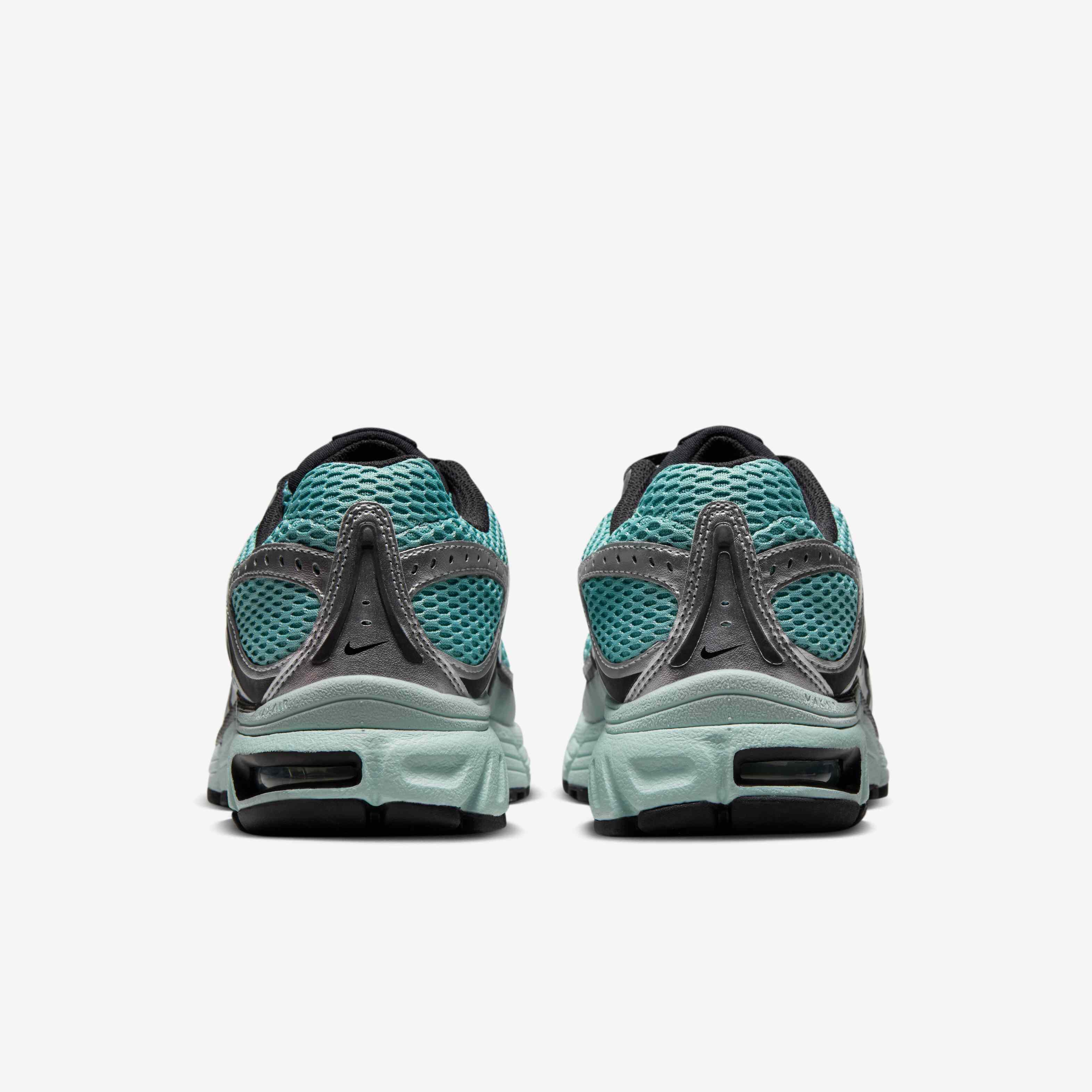 Nike Air Max Moto 2K image number 5