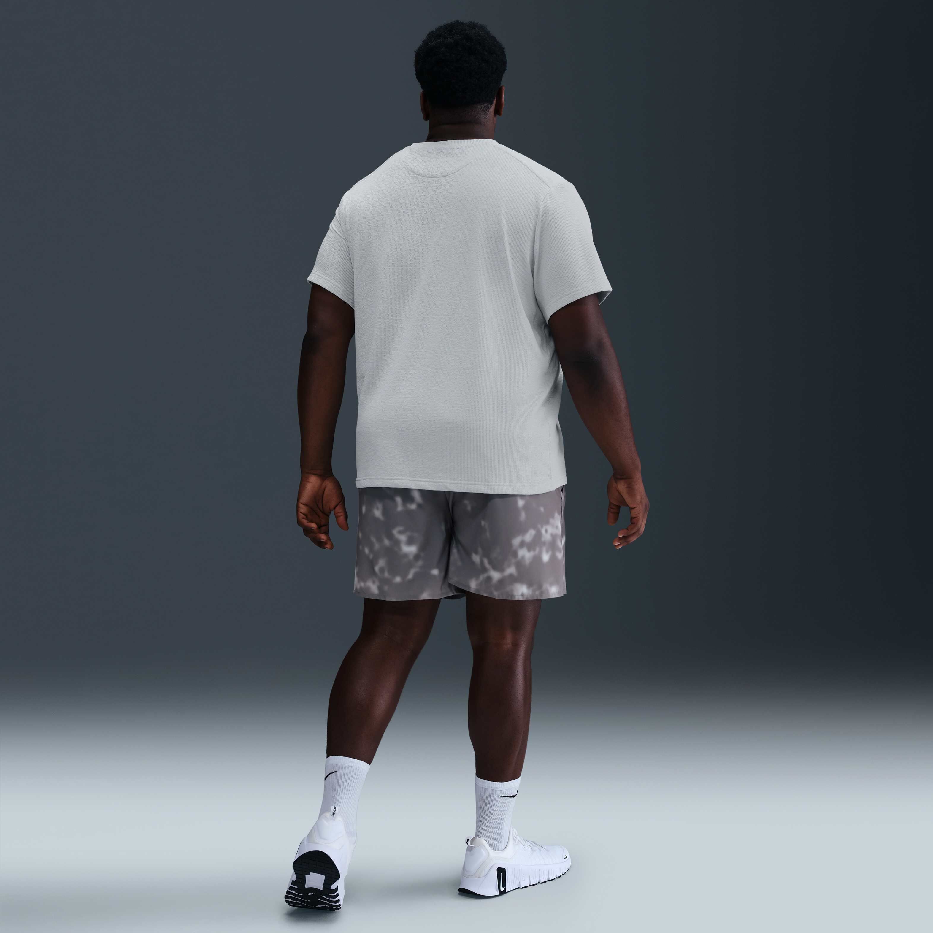 Nike Primary image number 9