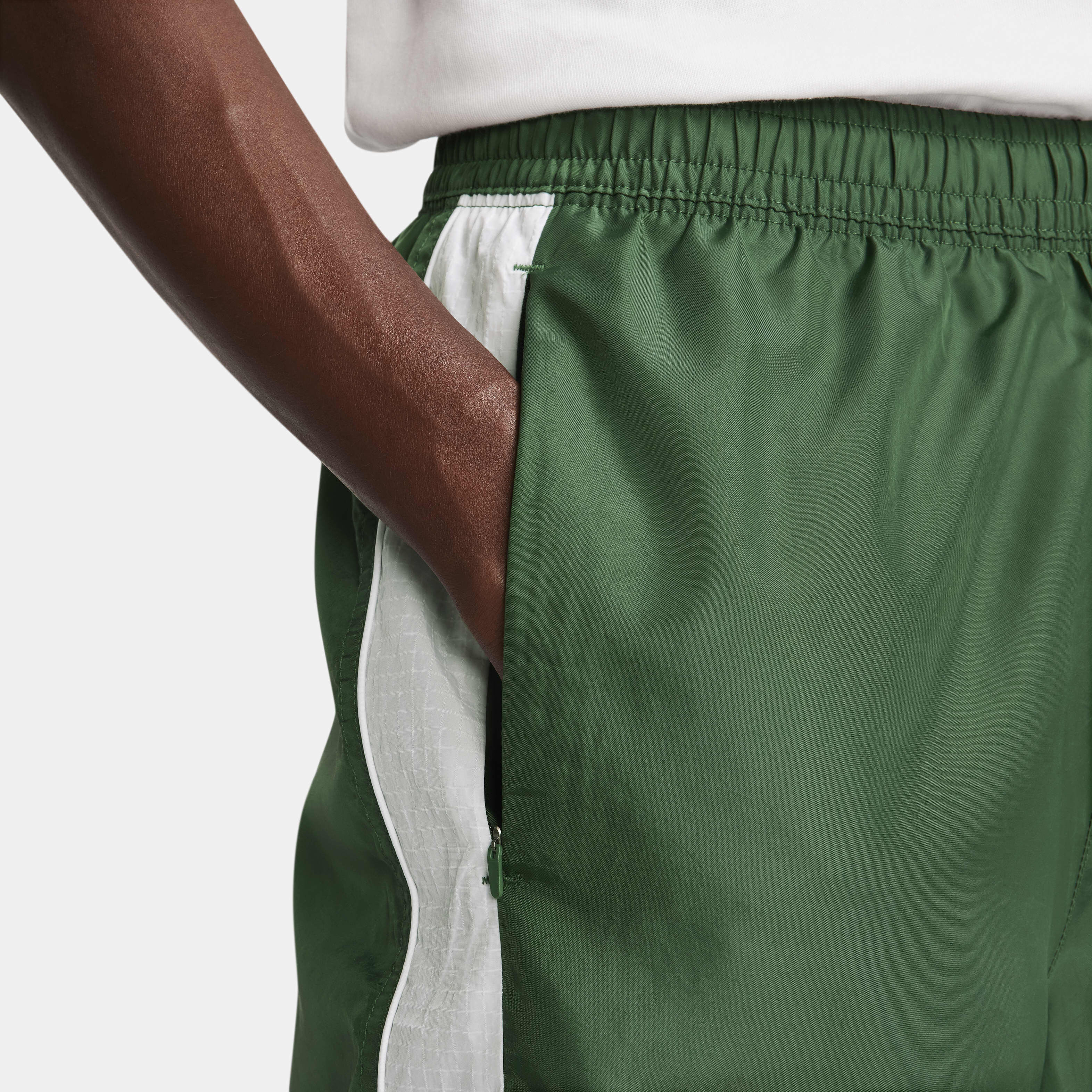 اير image number 3