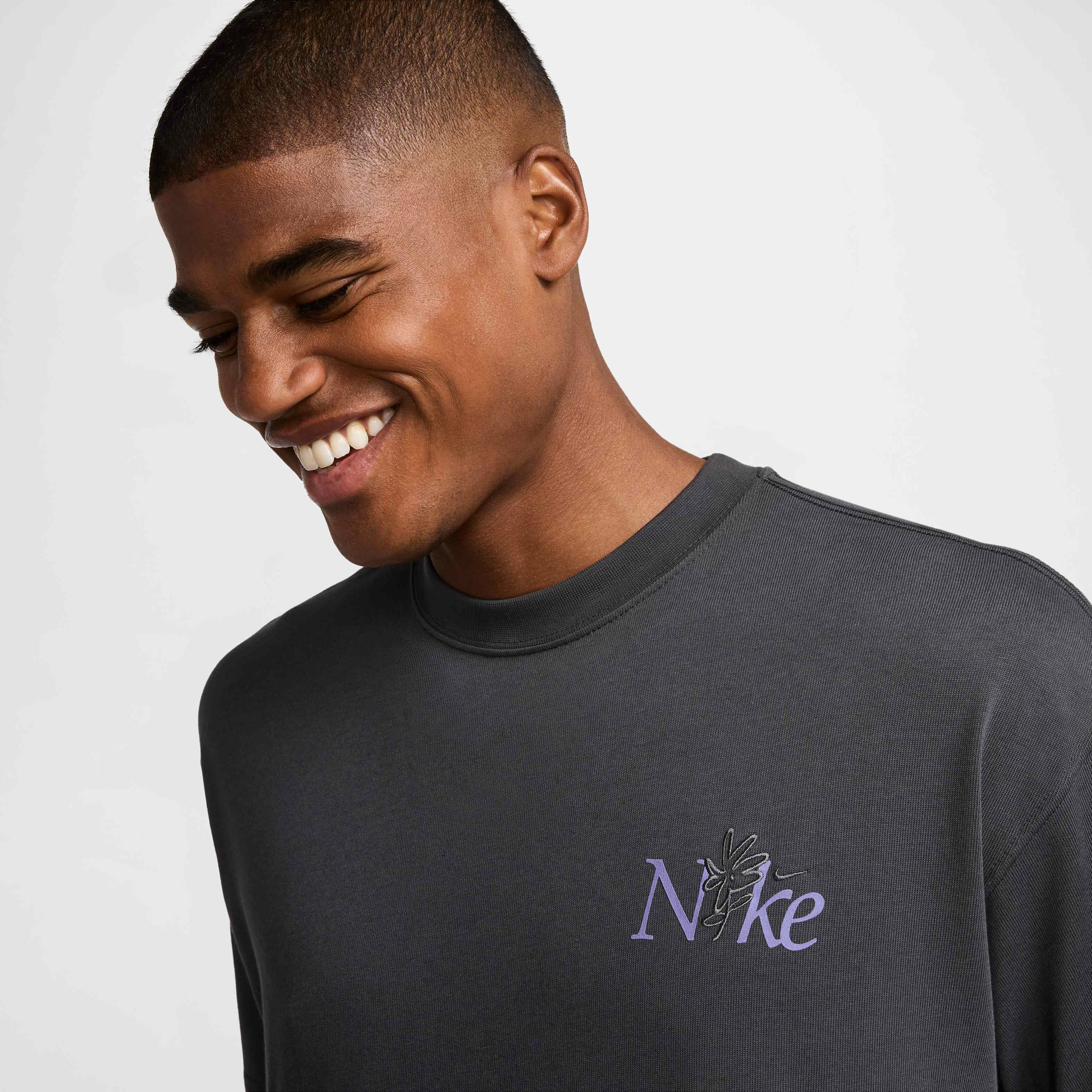 Nike Sportswear image number 2