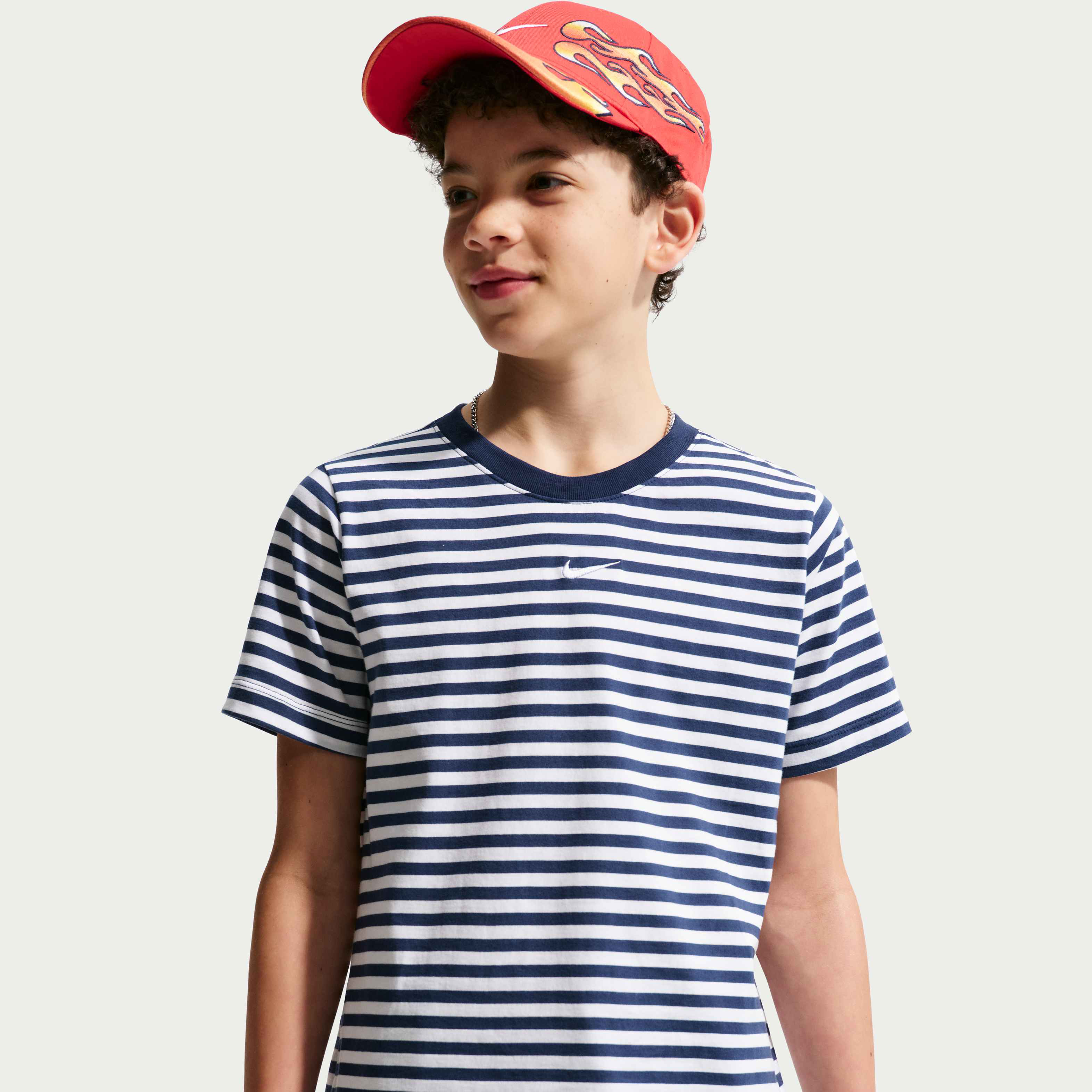 Nike Sportswear image number 0
