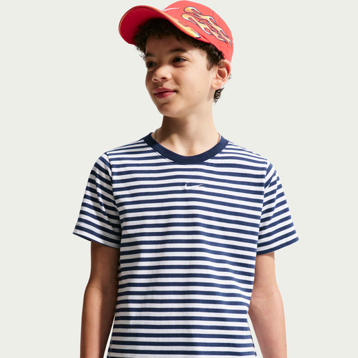 أساسيات يومية-نايكي, نايكي سبورتسوير, تيشيرت للأطفال الكبار