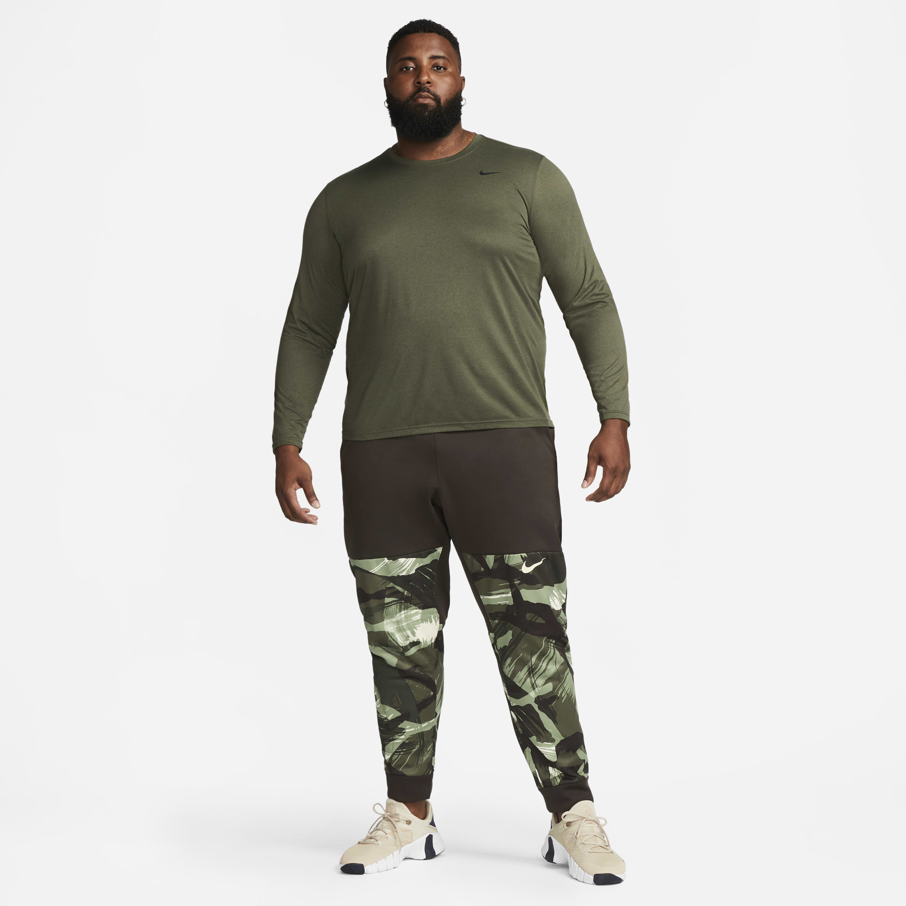 Nike therma camo outlet