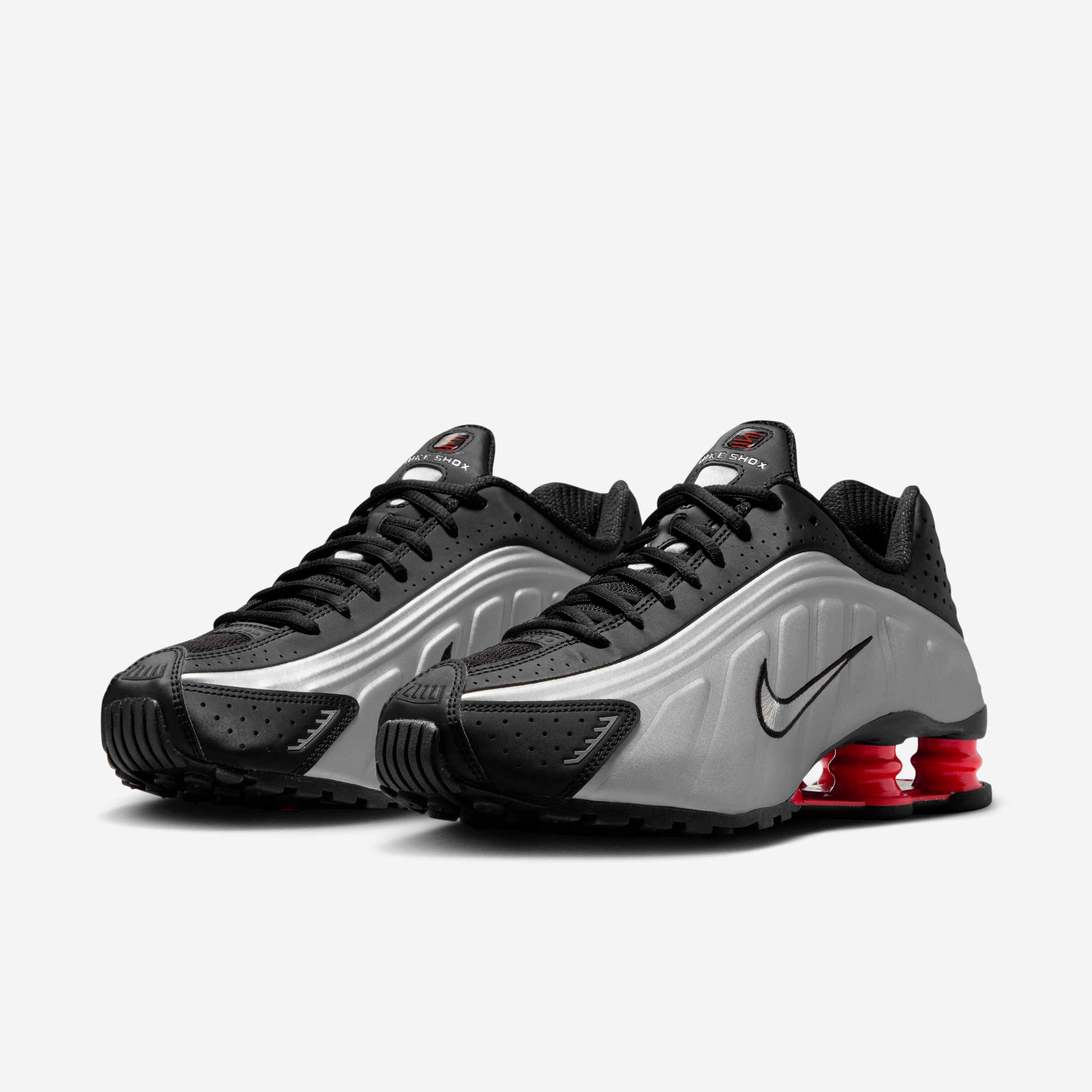 Nike Shox R4 image number 4