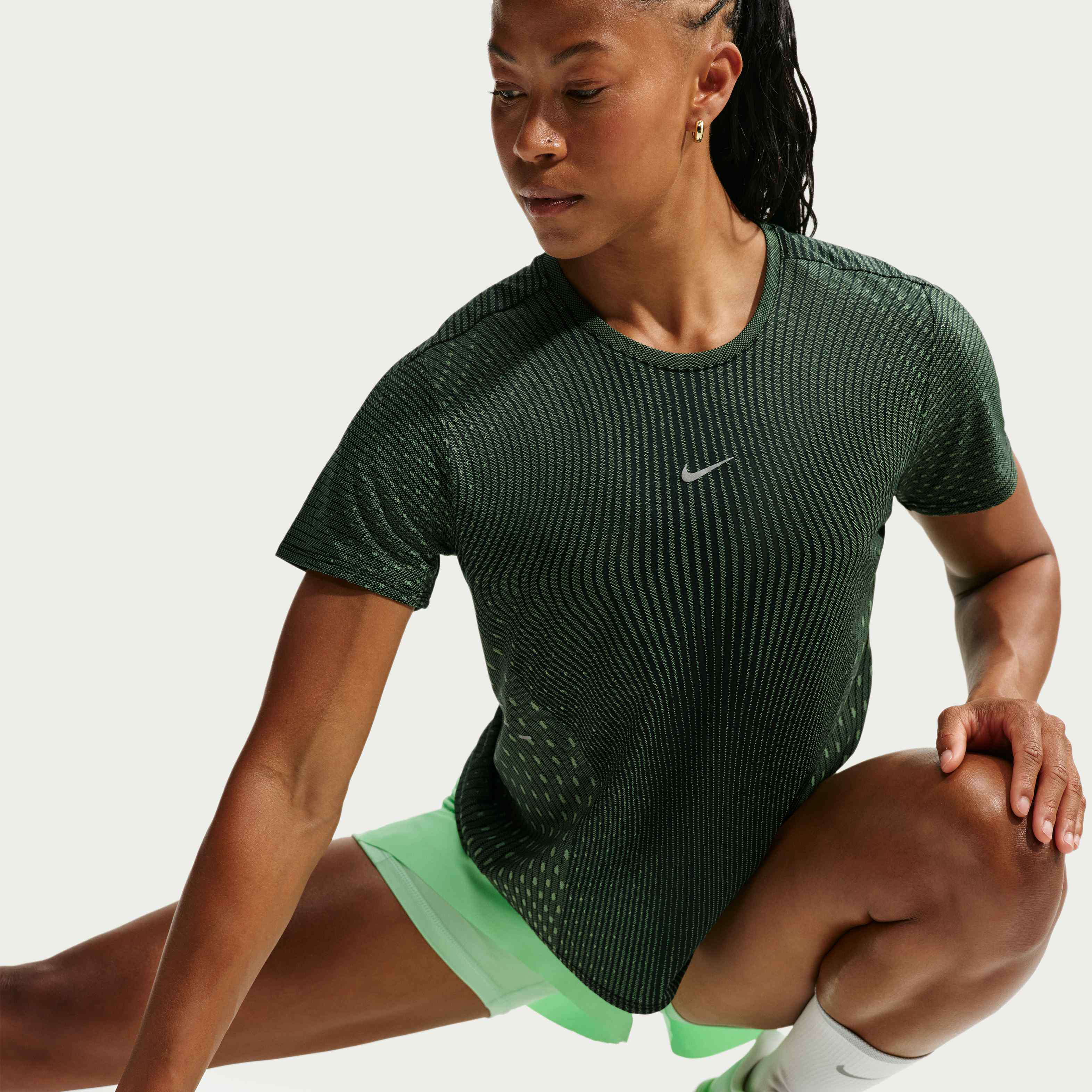 Nike Swift image number 2