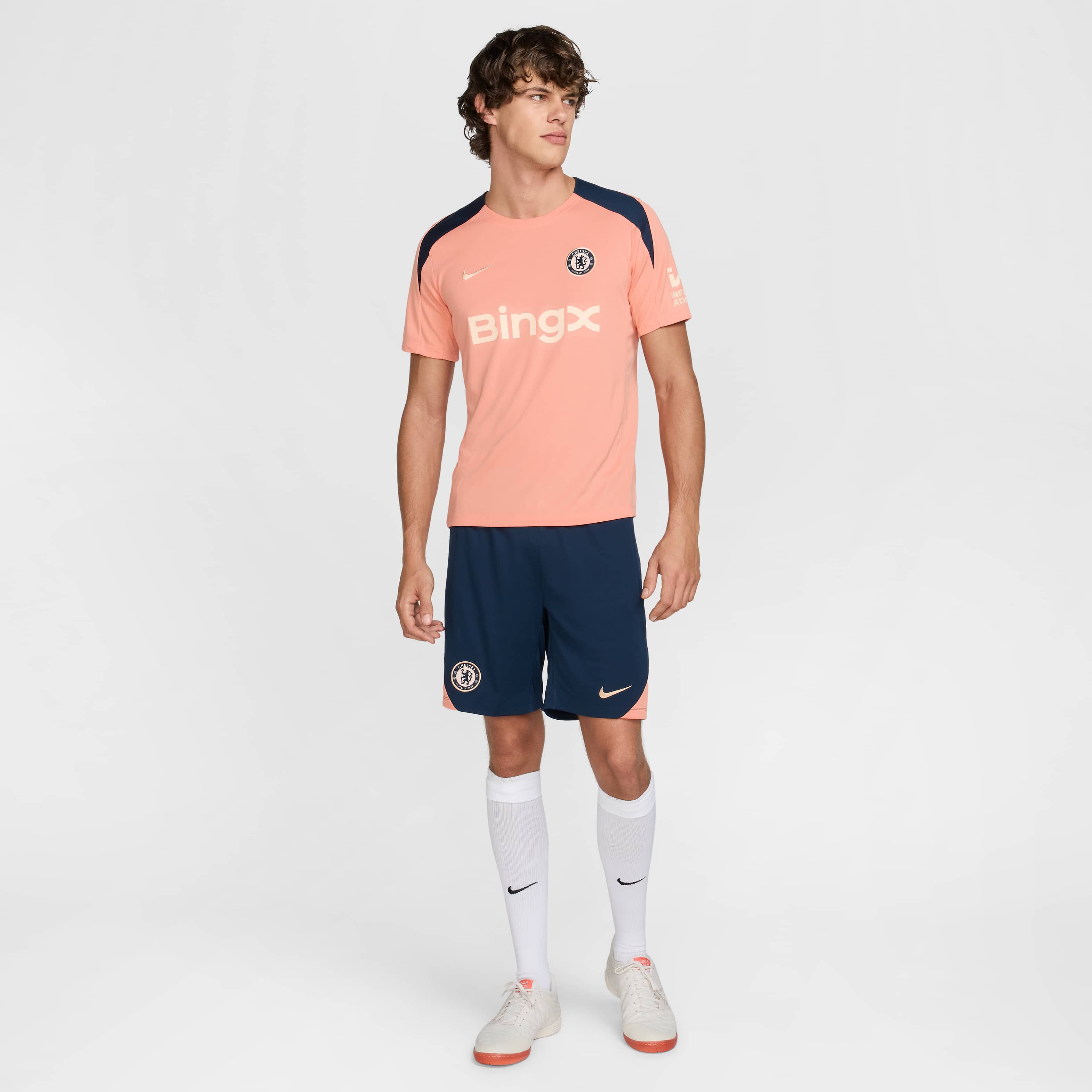 Nike Chelsea FC ピンク M スリムフィット Buy Chelsea F.C. Strike Men's Nike Dri-FIT Football Short
