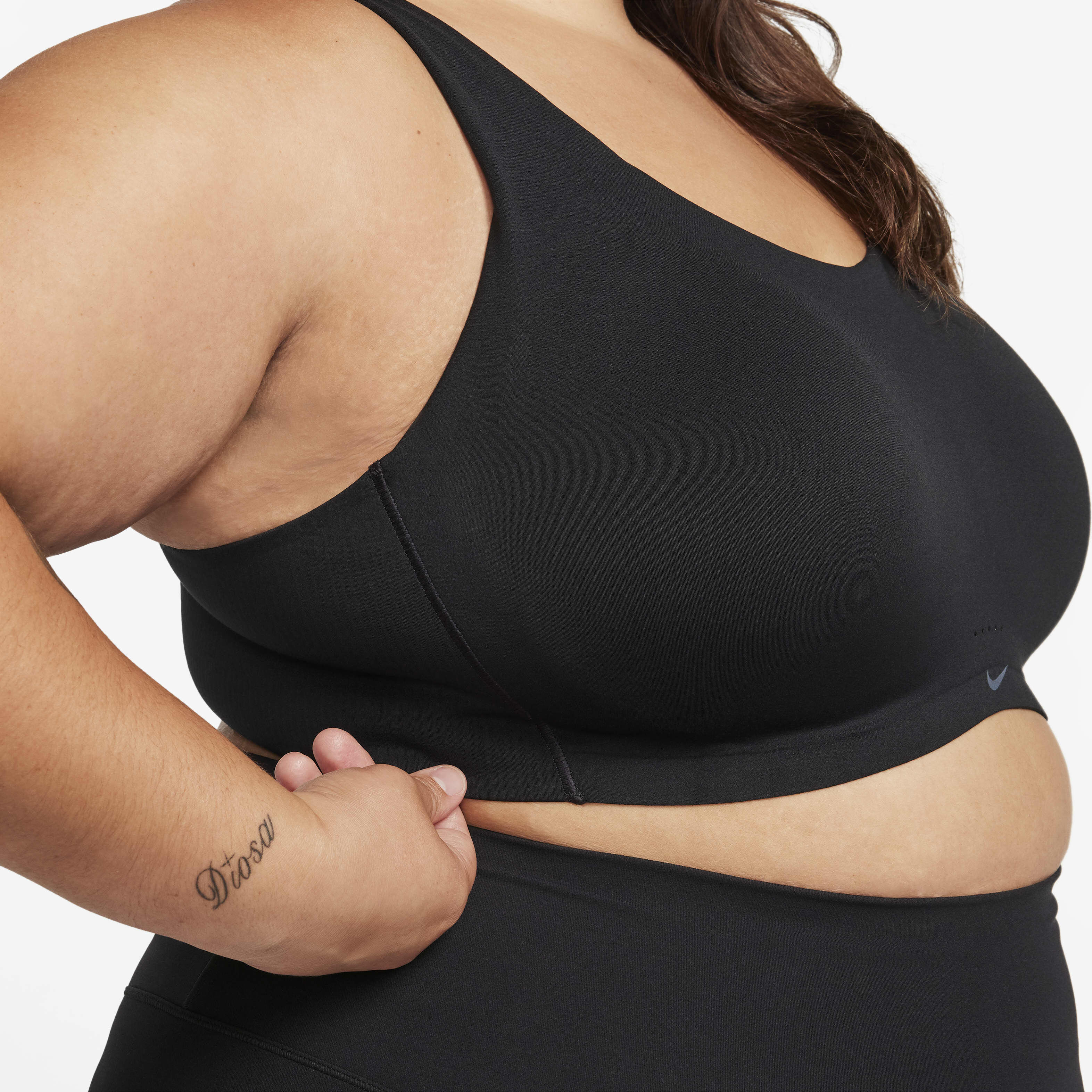 نايكي اليت كافريدج image number 10