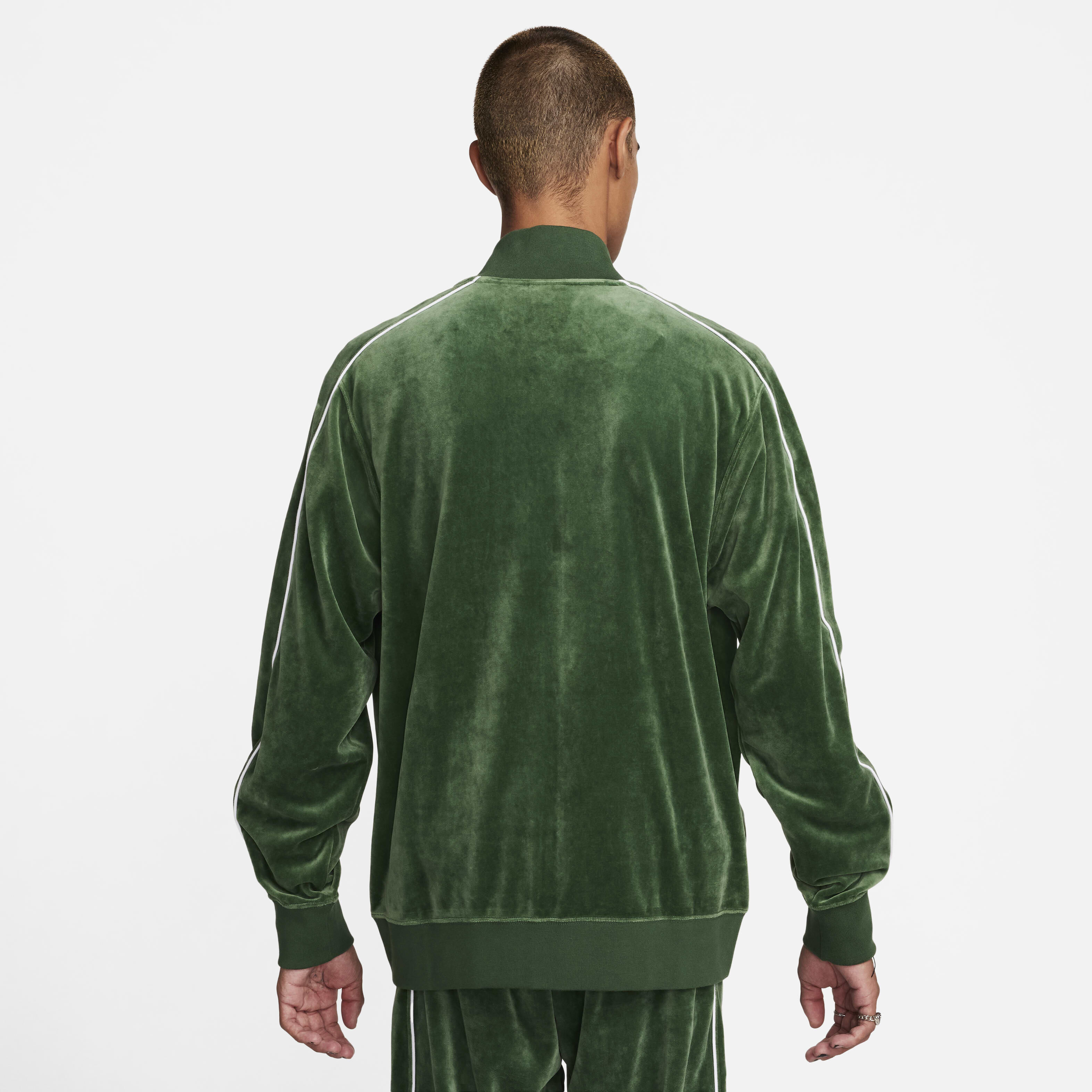 نايكي سبورتسوير كلوب image number 1