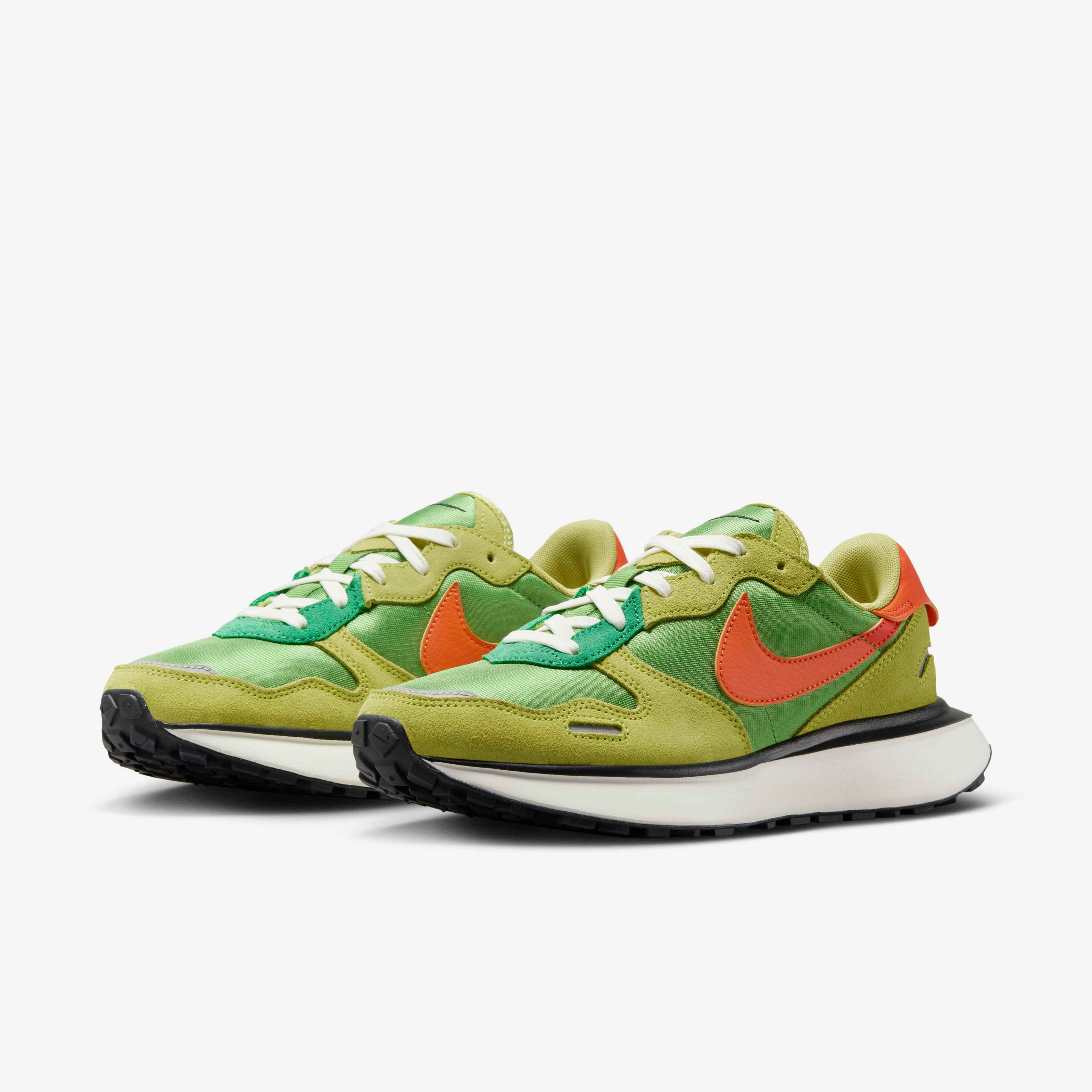 Nike Phoenix Waffle image number 5