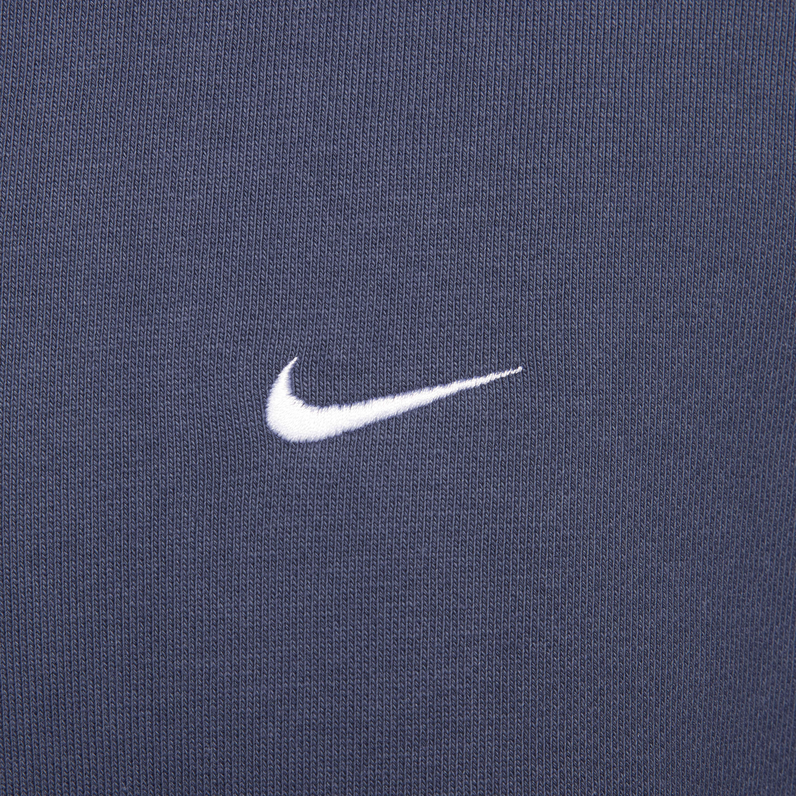 Nike Solo Swoosh image number 3