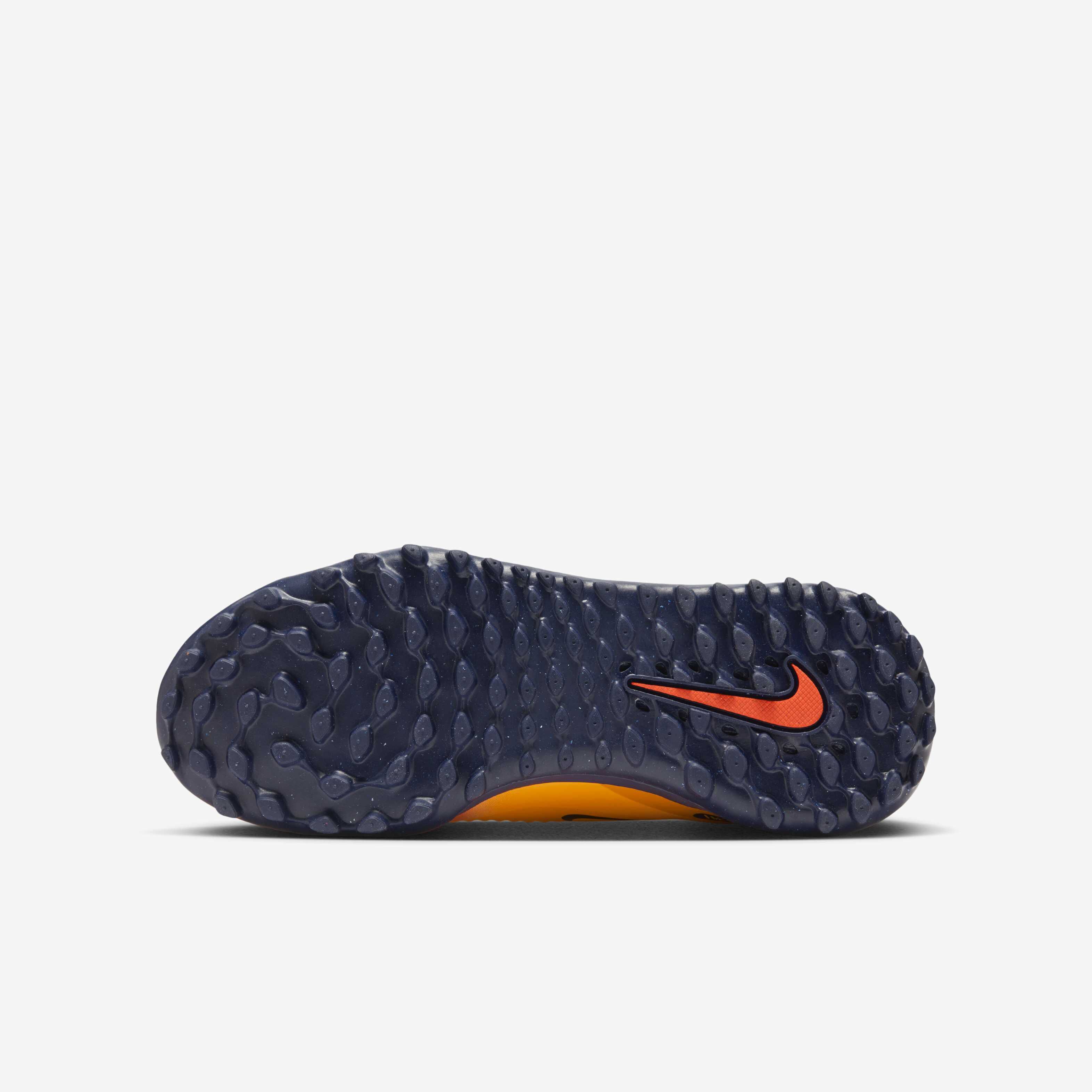 Nike Jr. Phantom 6 Low Academy 'Erling Haaland' image number 1