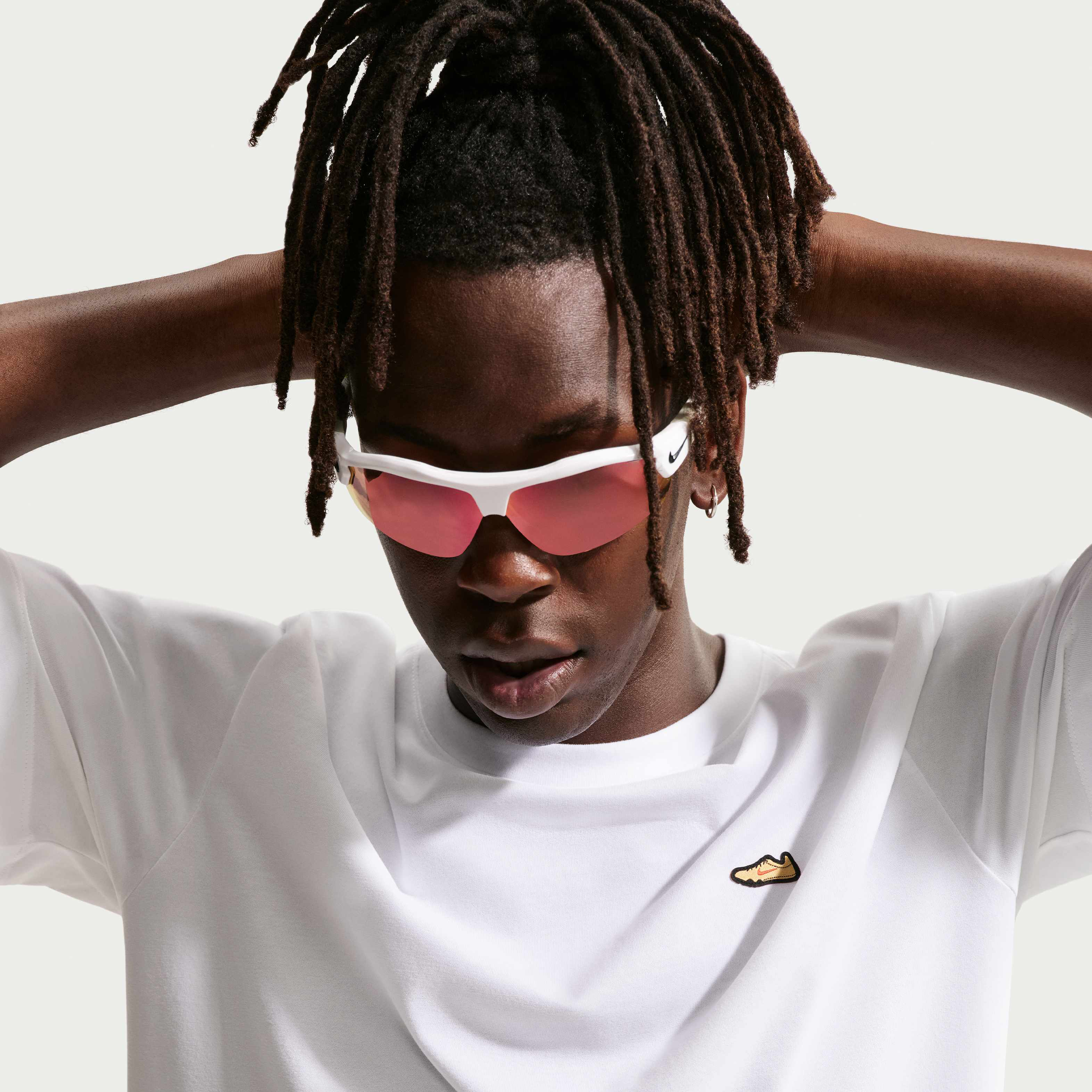 Nike Retro image number 2