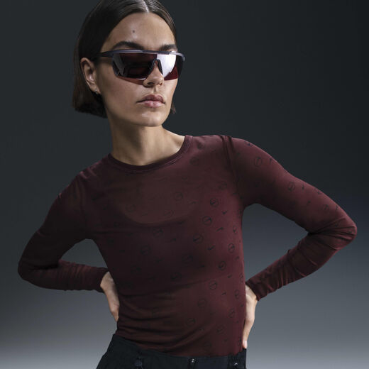 تخفيضات قمصان وتيشرتات نسائية-نايكي, نايكي سبورتسوير, تيشيرت بأكمام طويلة للنساء