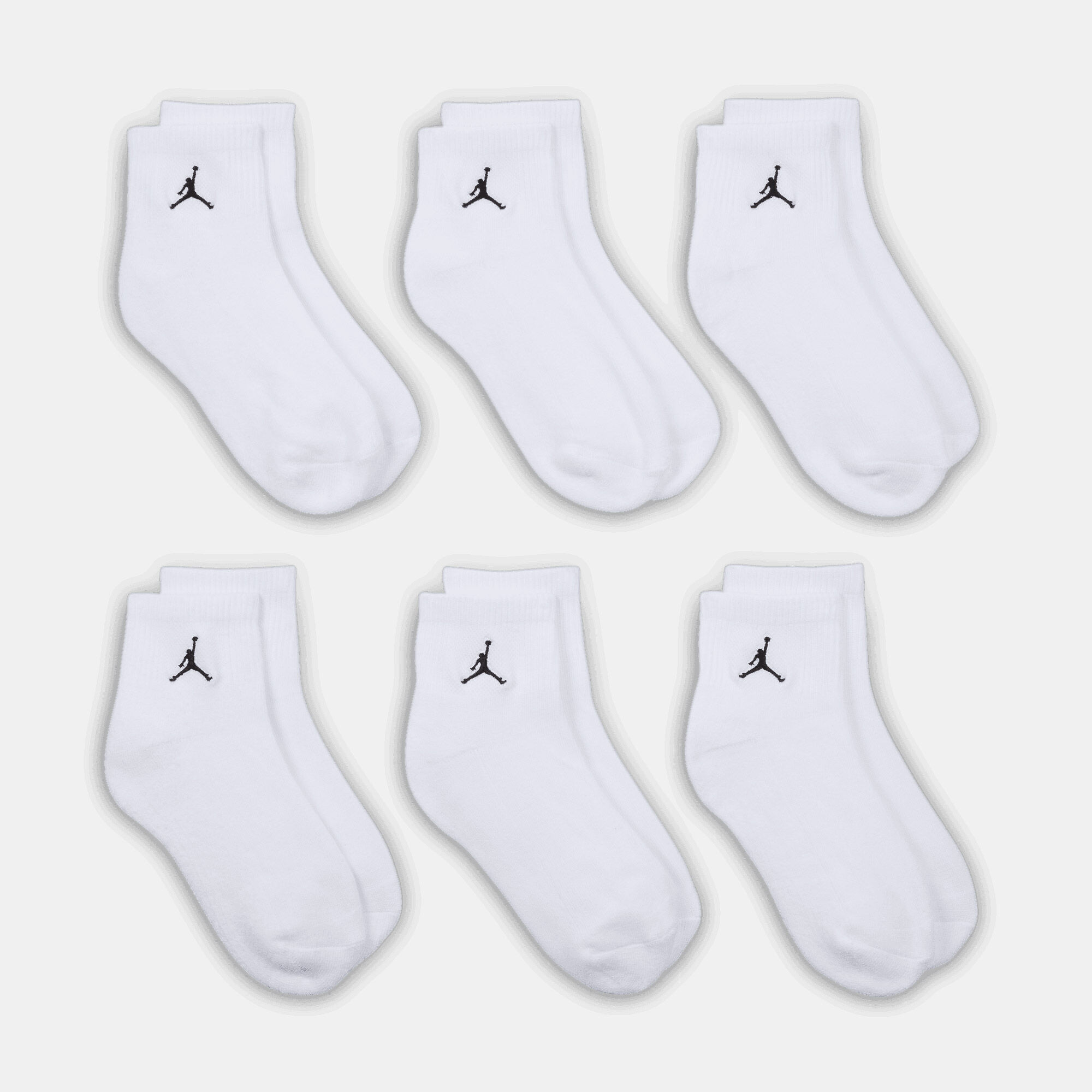 Jordan Everyday Essentials image number 1